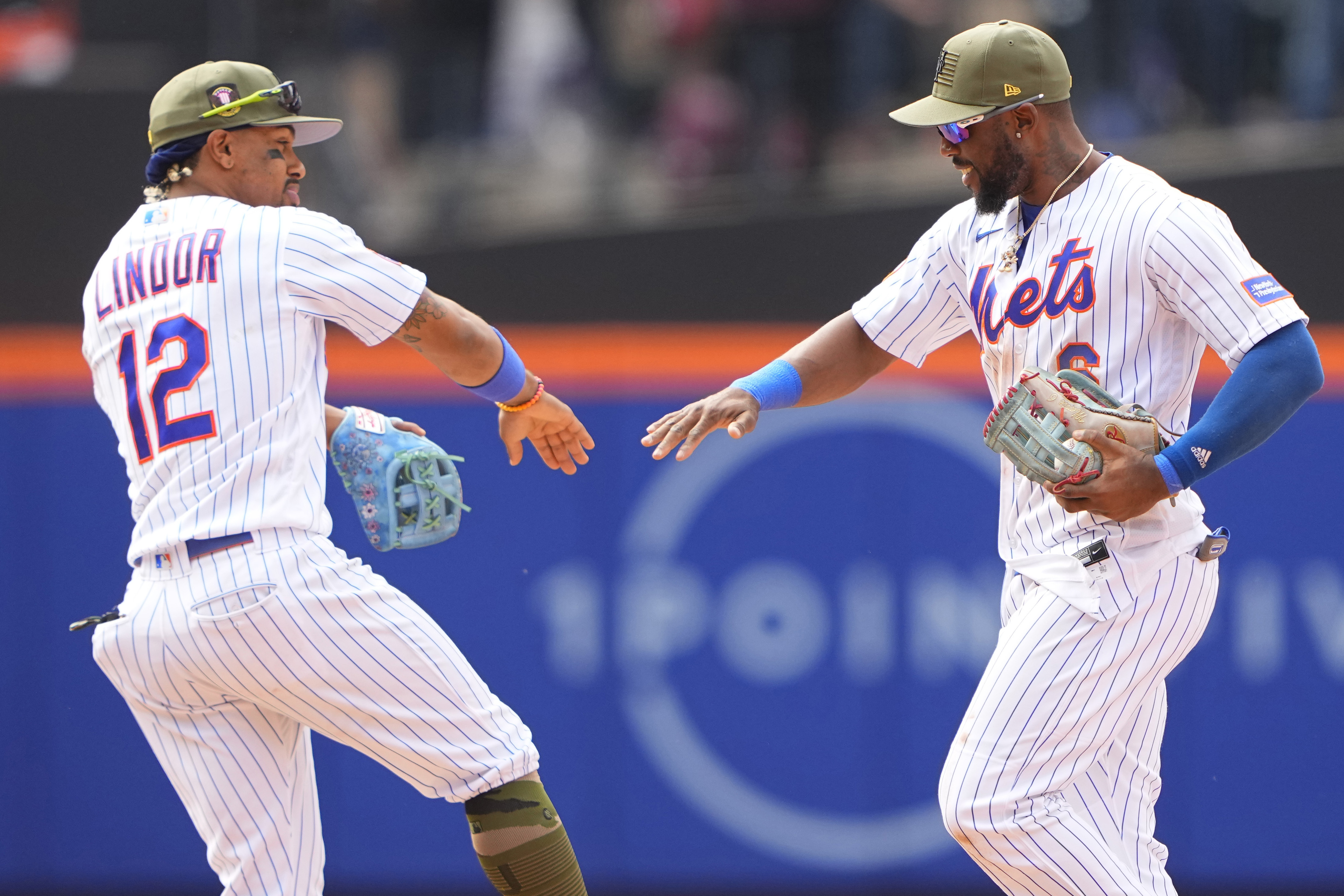 Verlander outpitches Bieber as streaking Mets top Guardians for