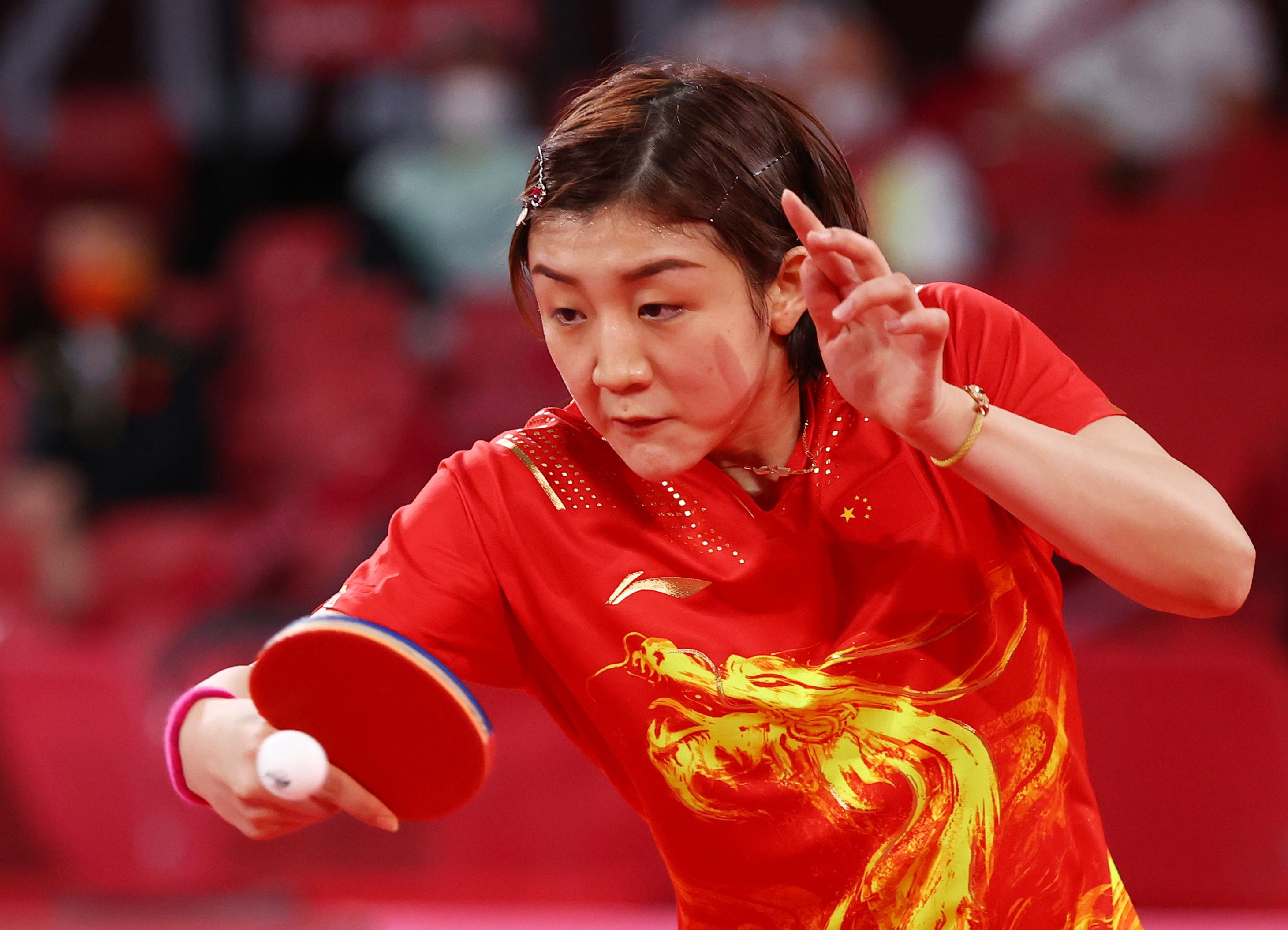 Tennis-China eye 'highest honour' as women's team advance to quarter-finals | Reuters
