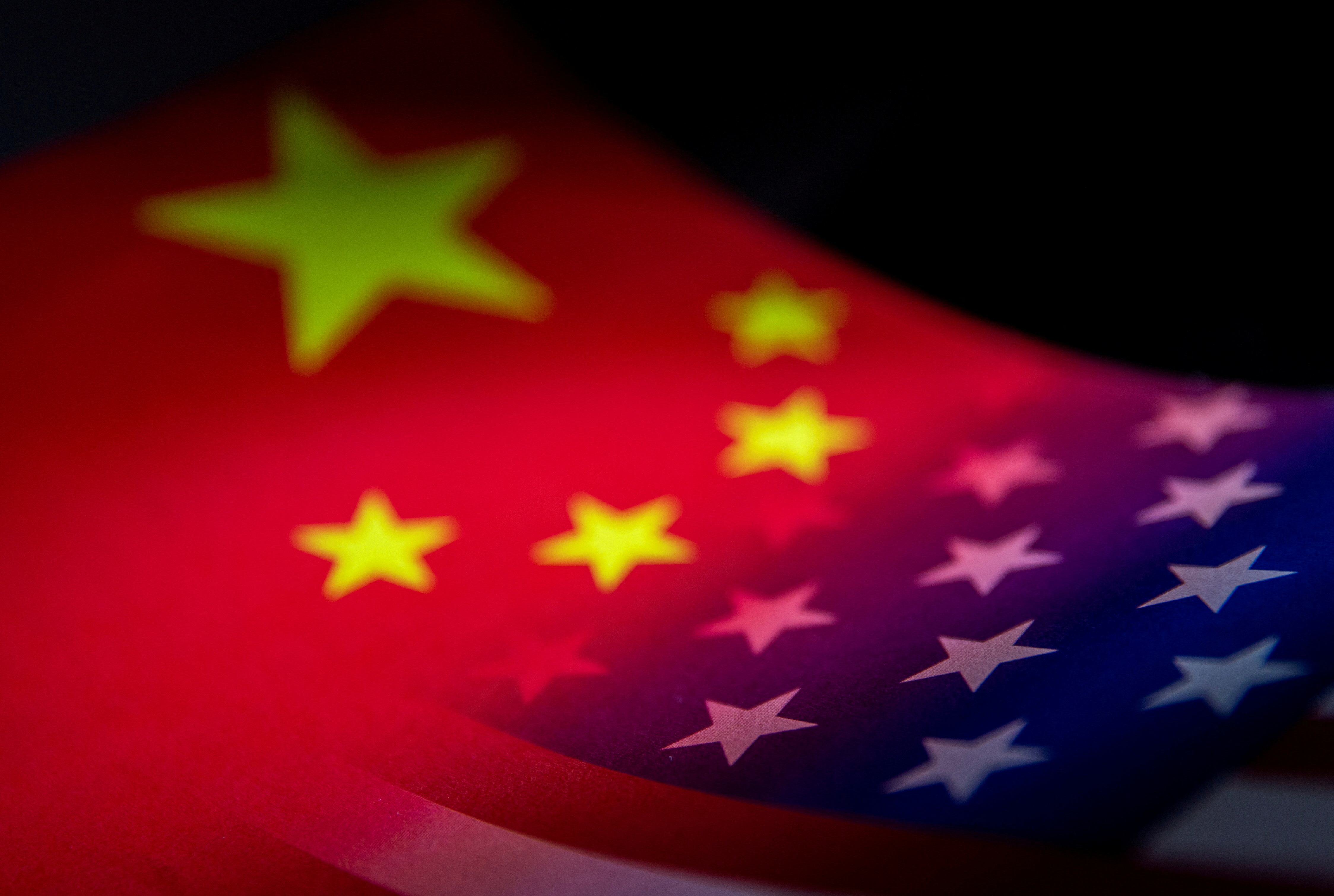 Illustration shows China's and U.S.'s flags