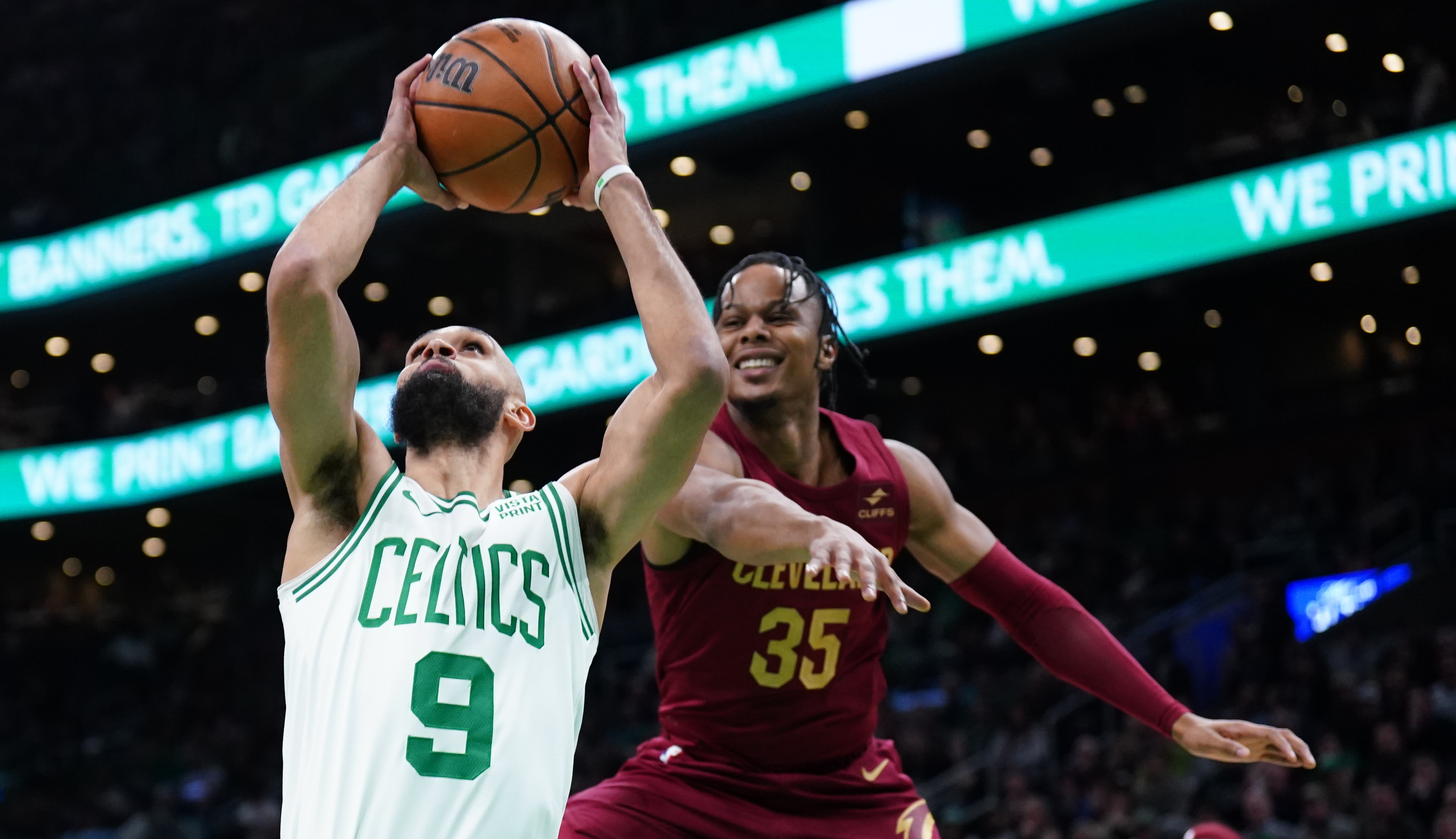 Celtics Beat Cavaliers To Remain Perfect At Home | Reuters