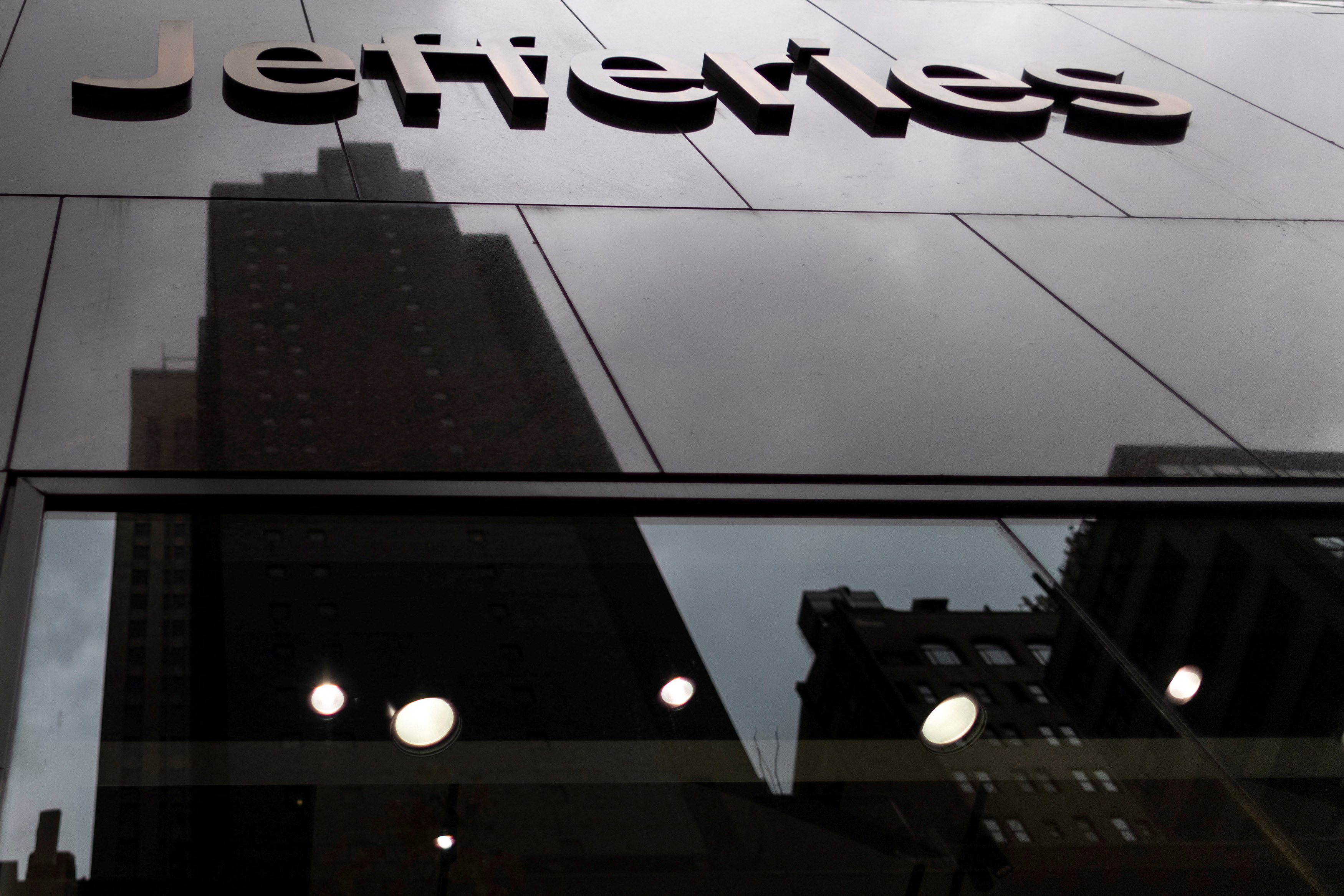 Jefferies Q2 profit beats estimates on dealmaking rebound | Reuters