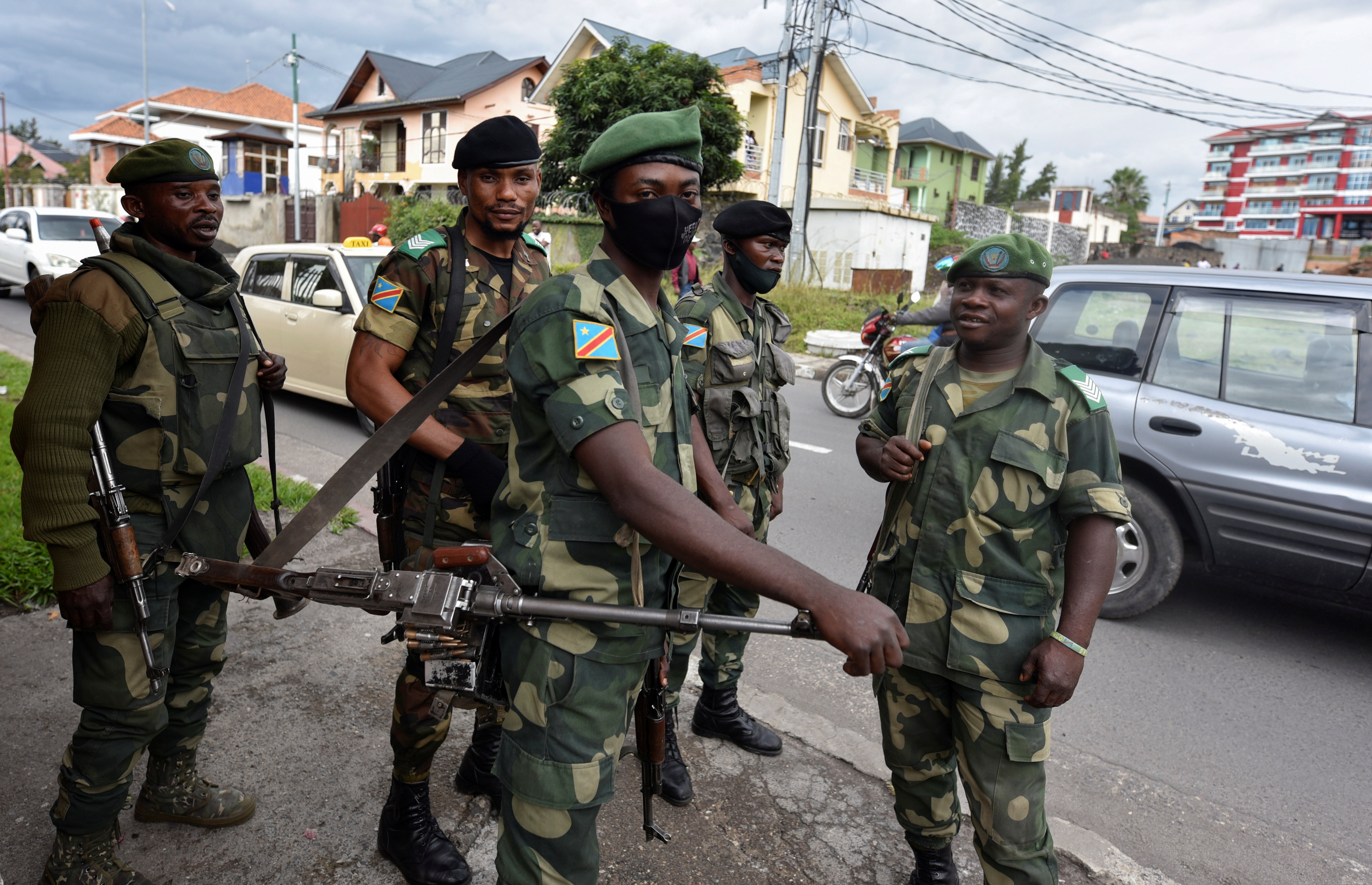Congolese soldiers are seen outside the governor's headquarters as the new military governor arrives to take charge in Goma, North Kivu province
