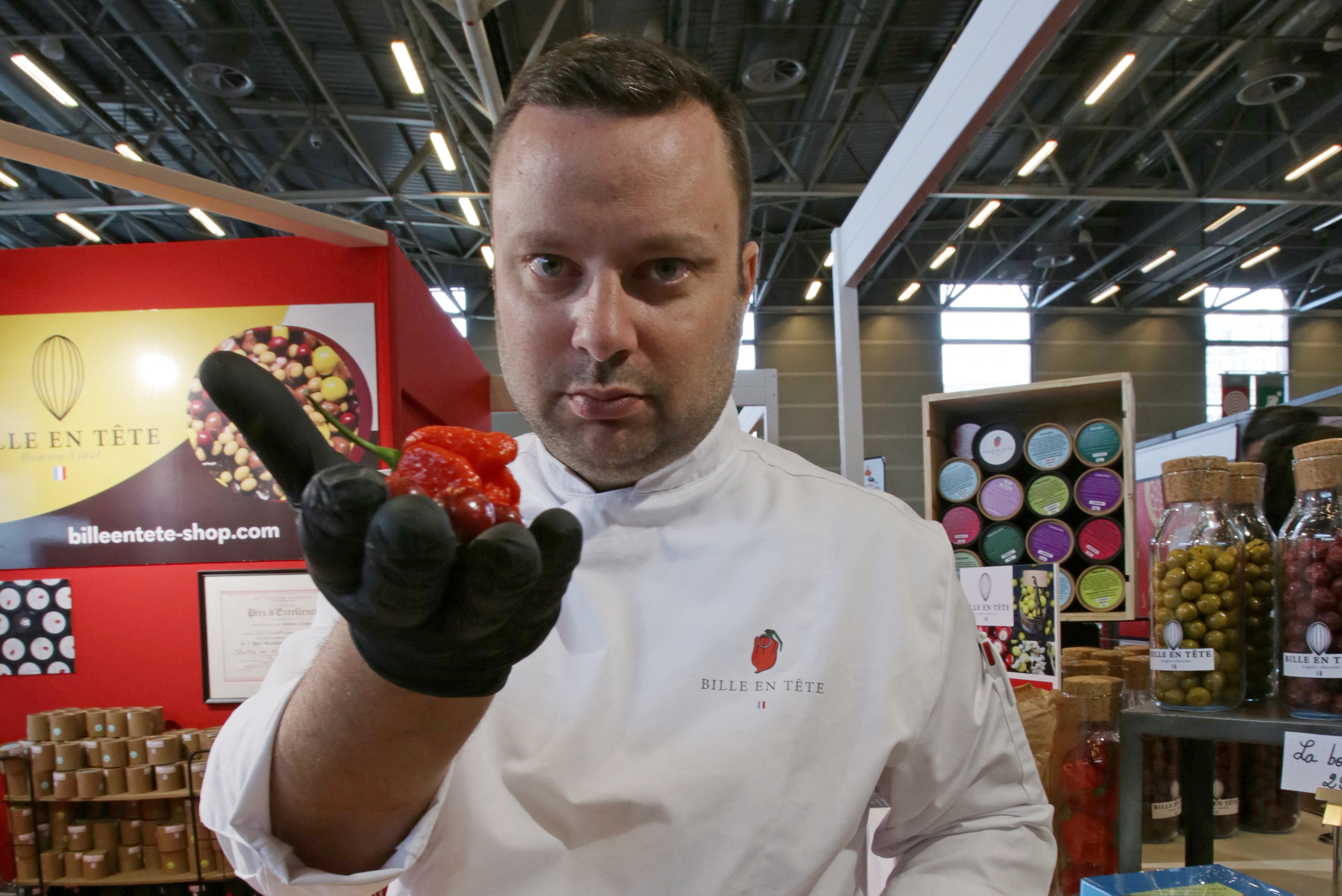 The kick comes at the end - worlds hottest chili flavours French  chocolates | Reuters