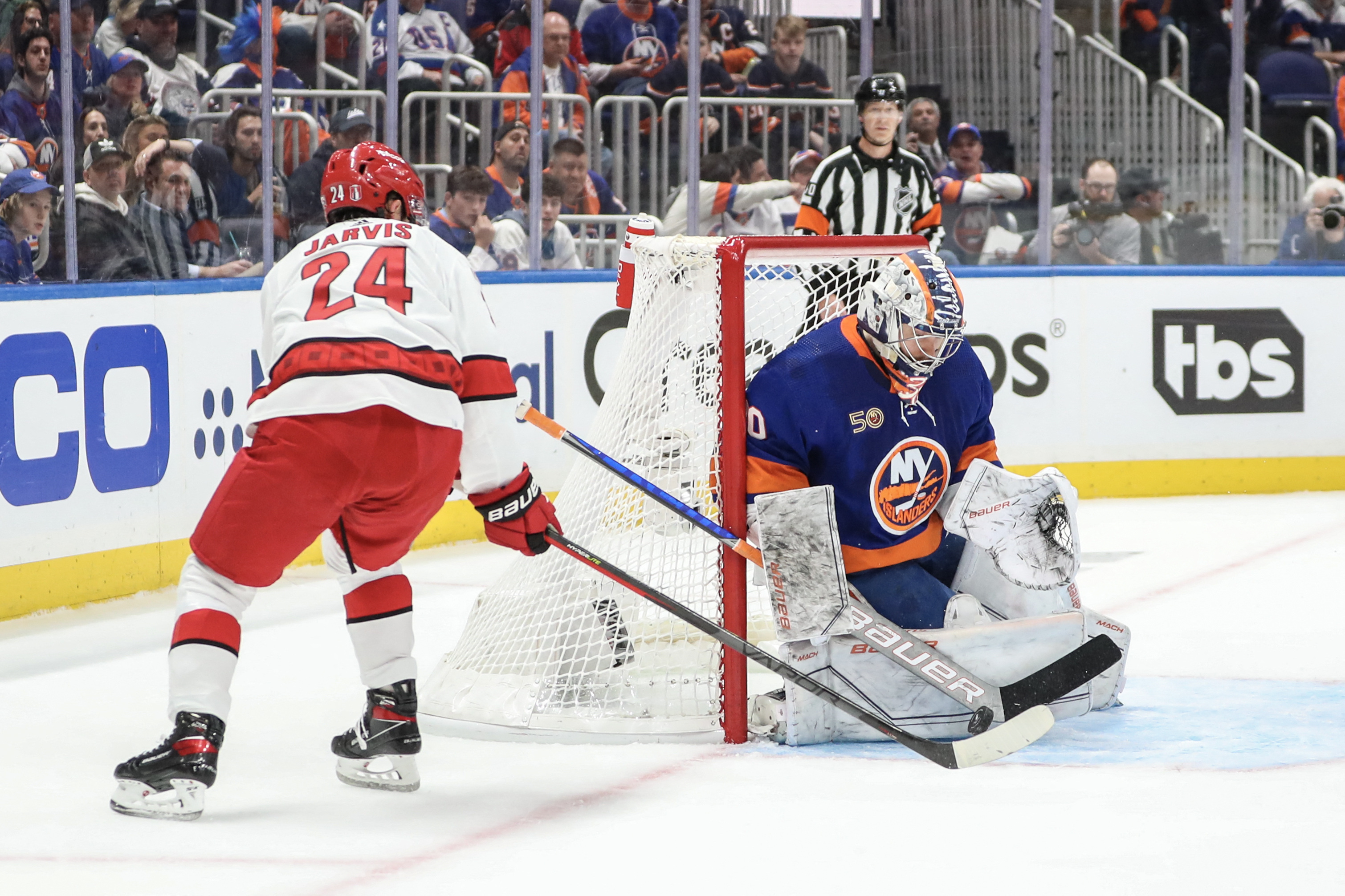 Hurricanes eliminate Islanders on Paul Stastny's OT winner