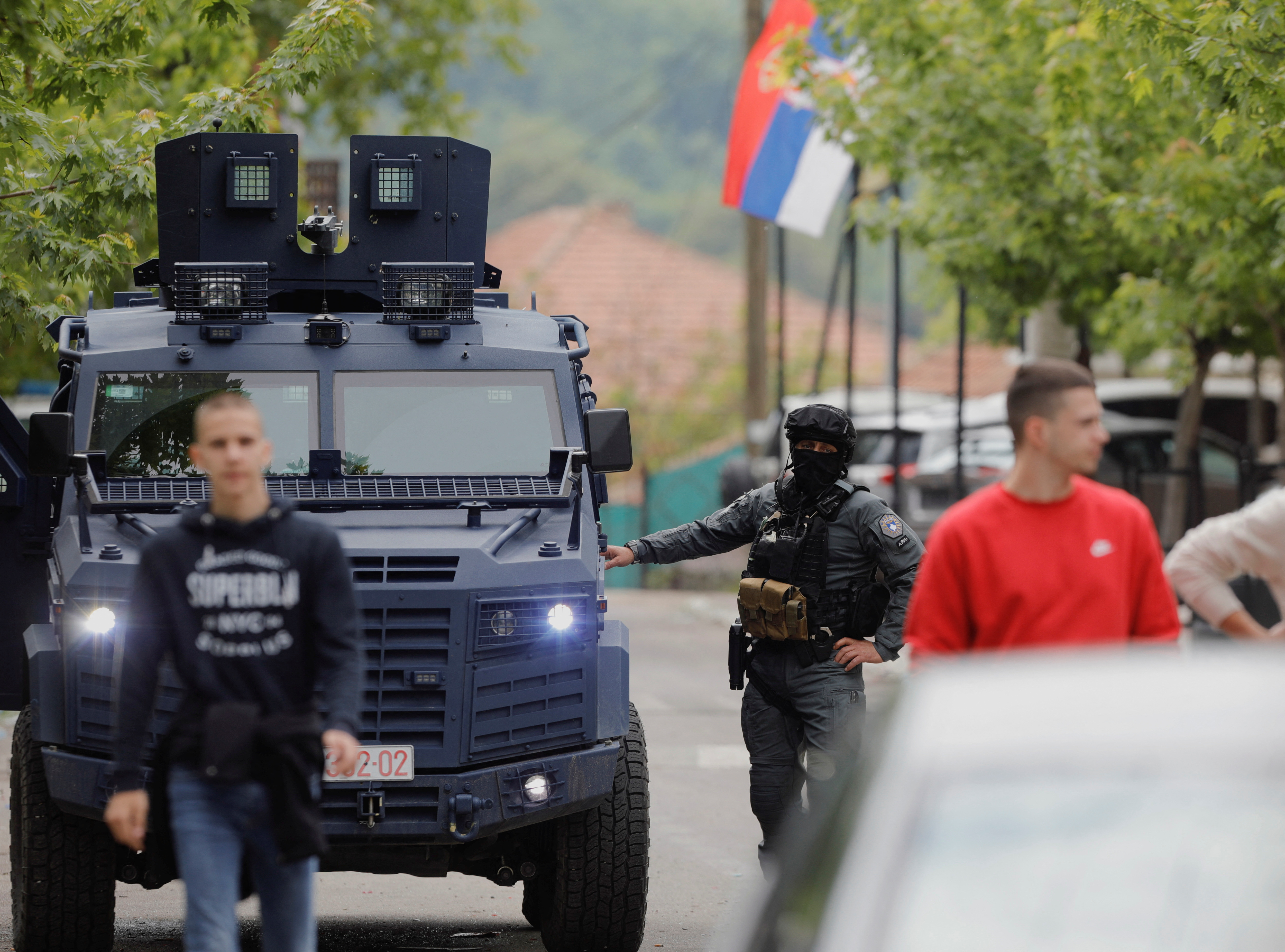 Kosovo special police forces guard the municipal offices in Zvecan