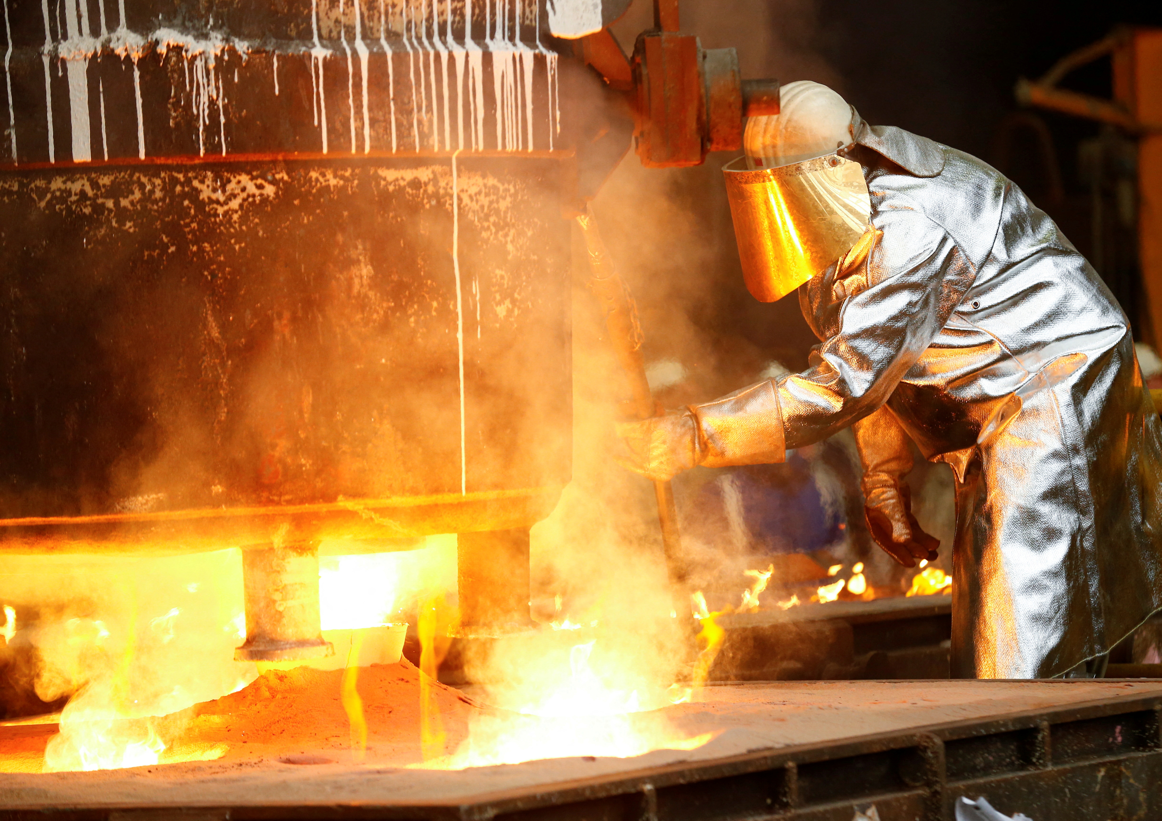 Steel workers at energy-intensive steel casting firm in Muehlheim
