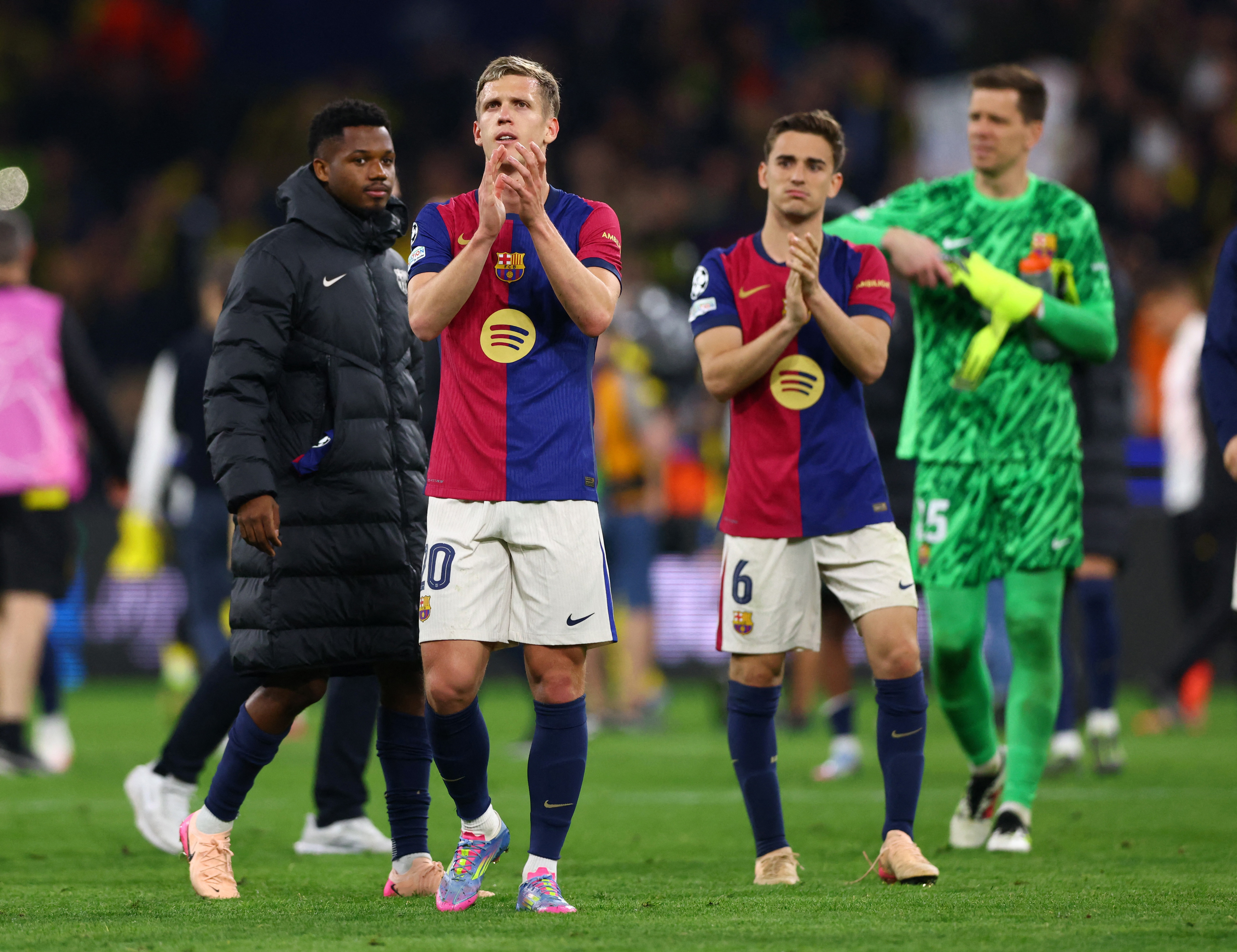 Barcelona reach Champions League semis despite 3-1 loss at