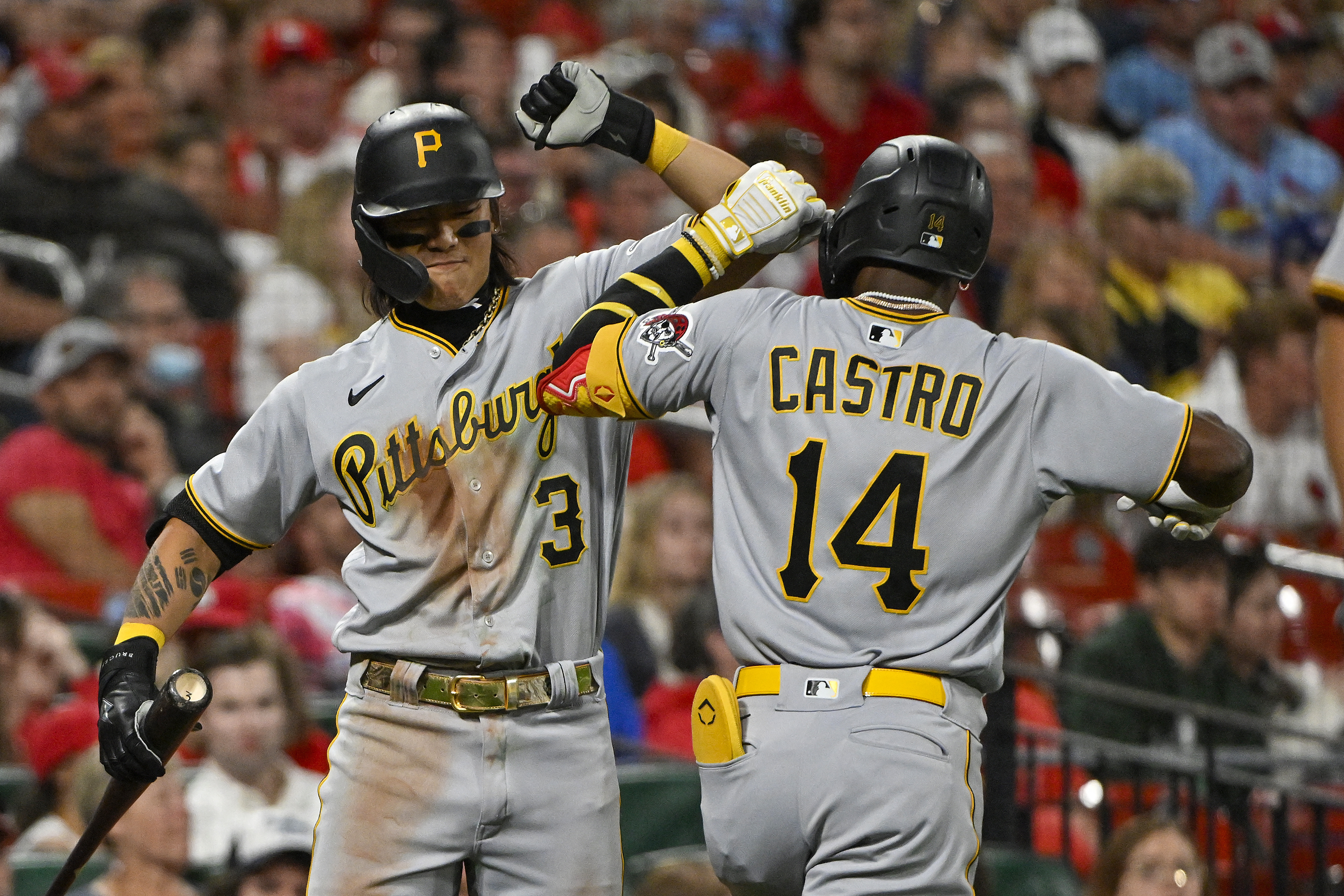 Vince Velasquez, Pirates blank Cardinals