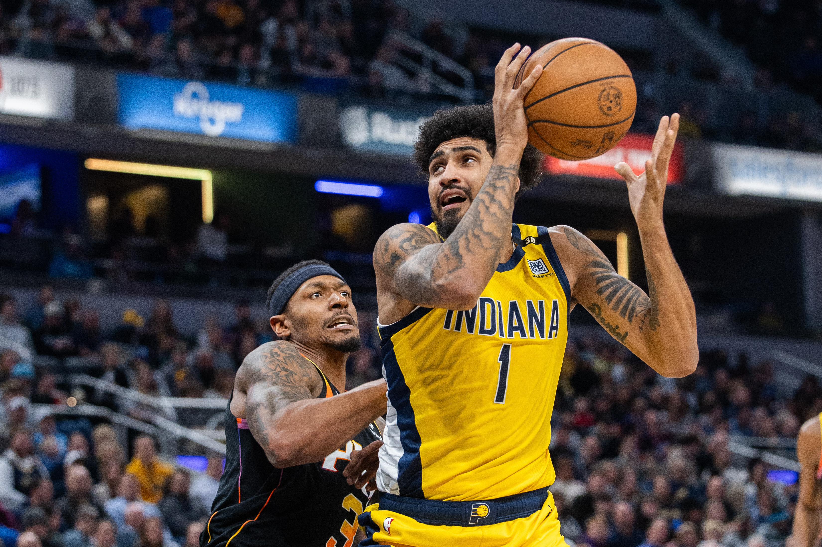 Pacers overcome Devin Booker's 62 points, edge Suns
