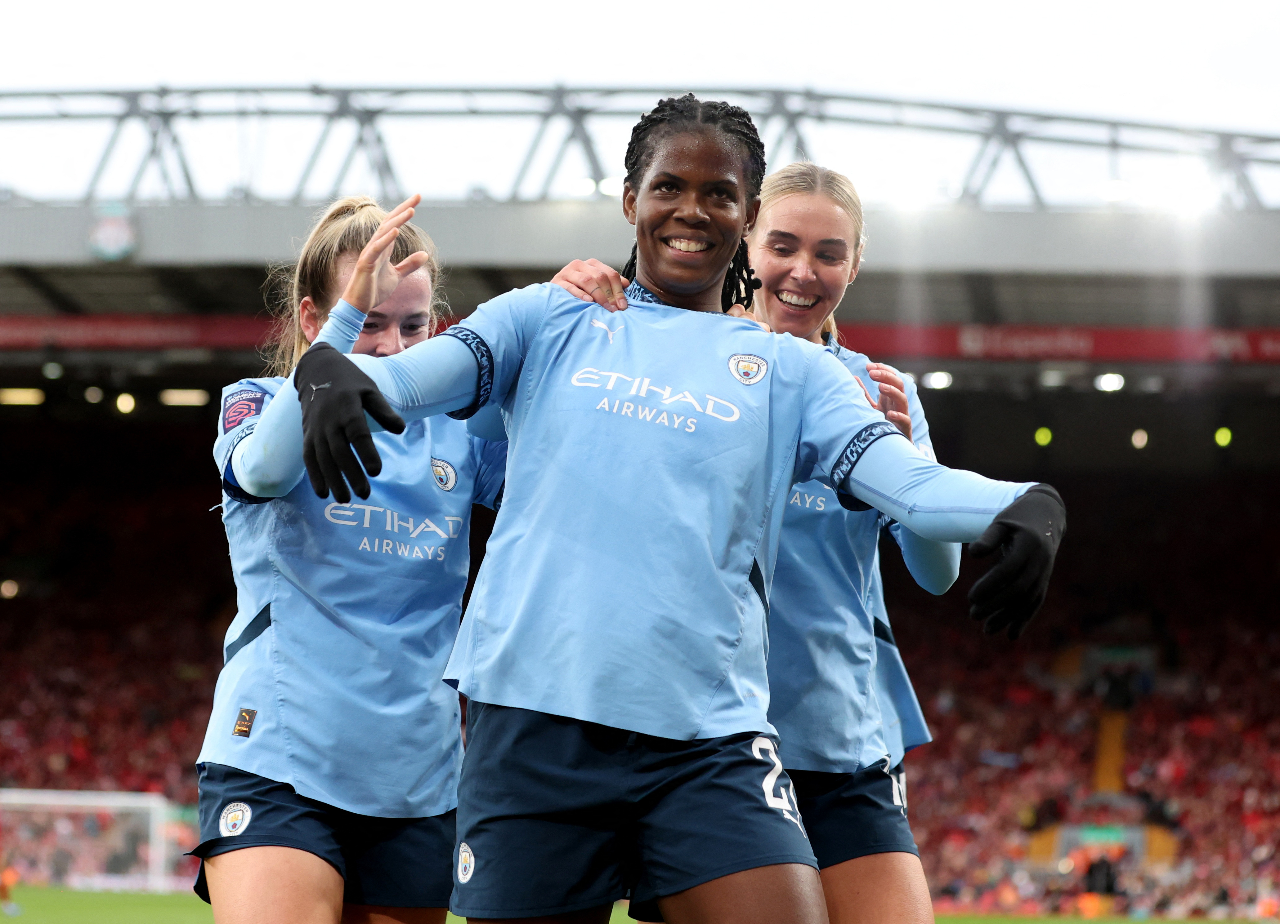 To become unstoppable, it helps to learn from the best. Shaw encourages the team to study top rivals and even great men’s teams. Understanding their tactics, strengths, and weaknesses can give City an edge. Think of it as watching a master chef to perfect your cooking skills. The more knowledge players gain, the better they'll perform in pressure situations.