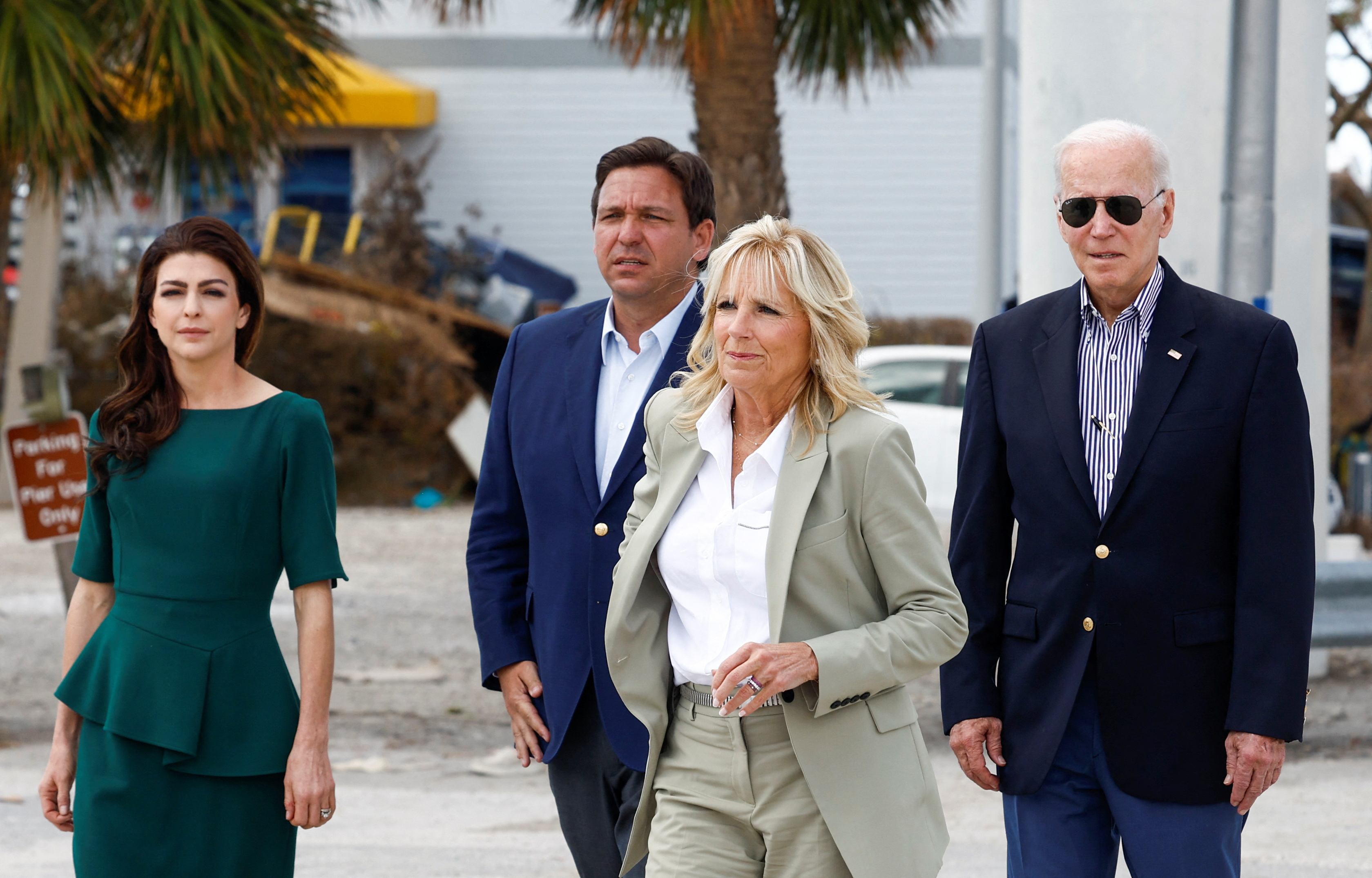 Biden, Florida's DeSantis work 'hand-in-glove' on Hurricane Ian ...