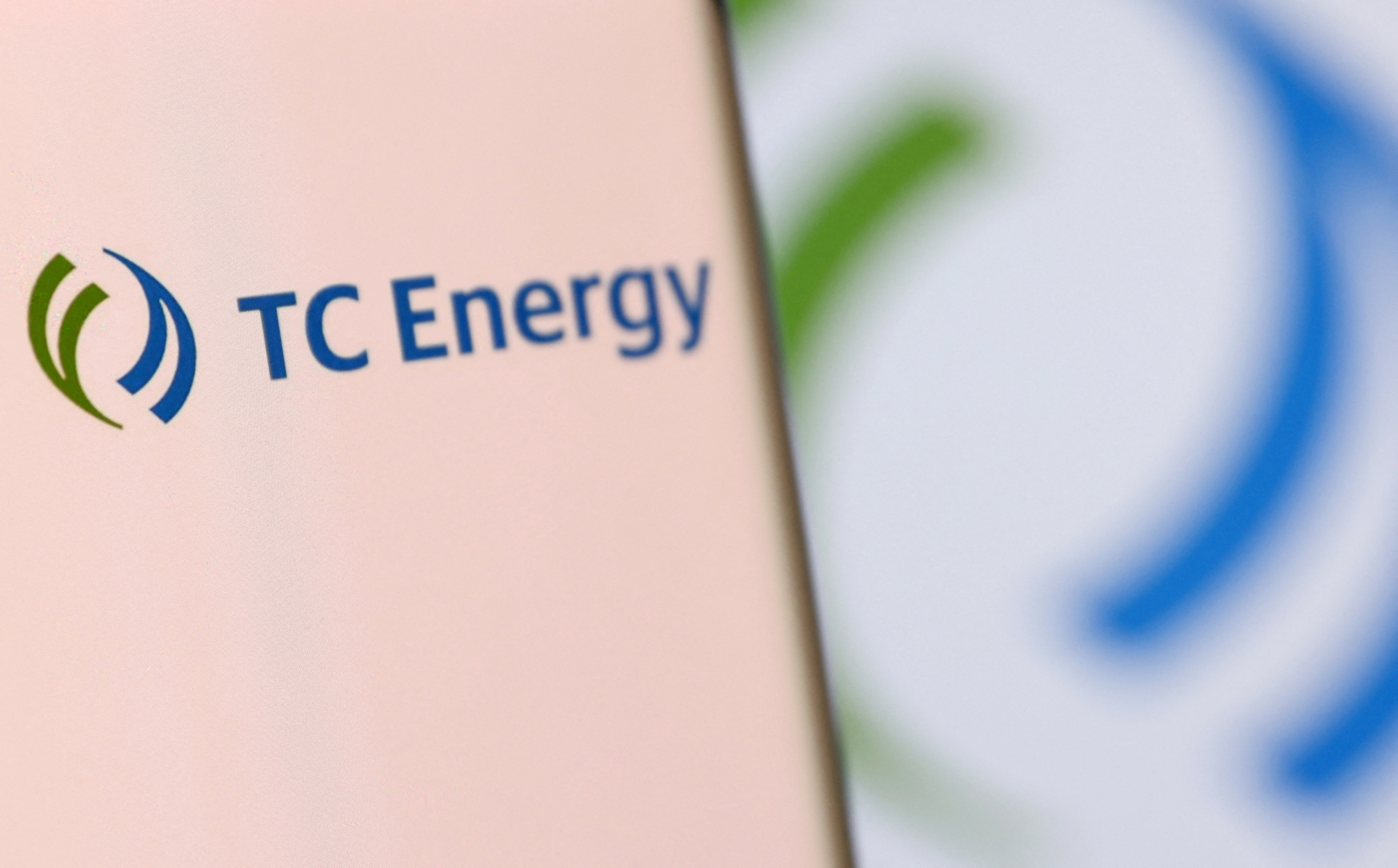 TC Energy contempla empresas conjuntas en México y Canadá en campaña de desinversión