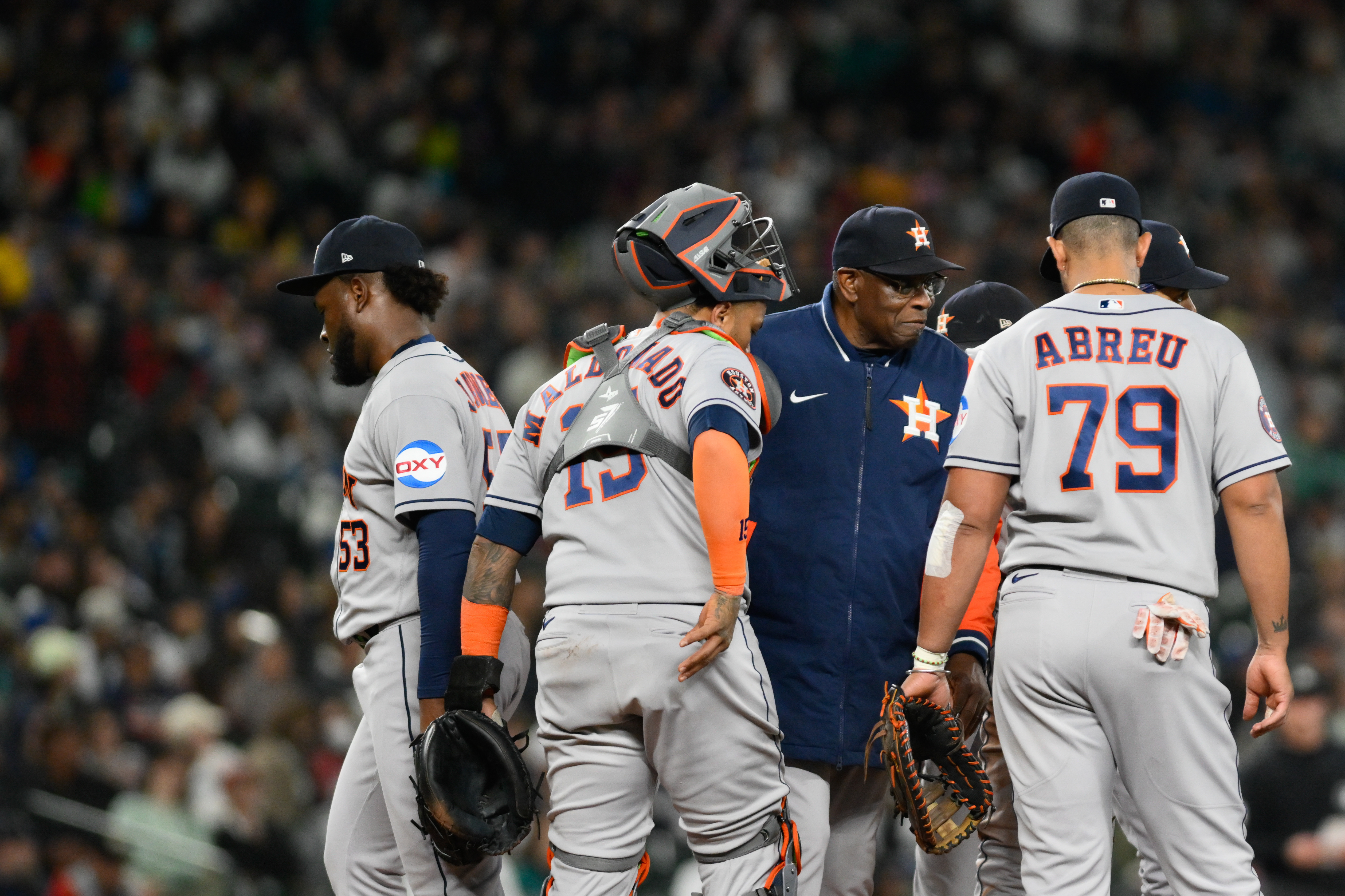 Ty France has walk-off hit in opener vs. Astros