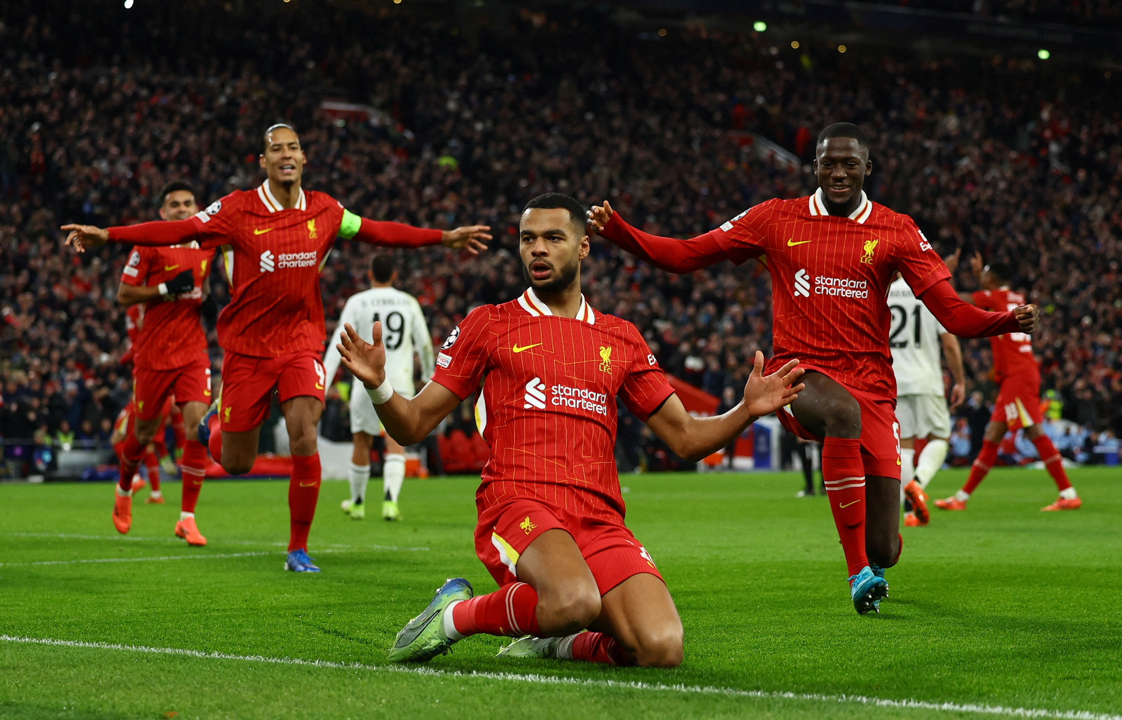 Champions league final outdoor screen liverpool on sale