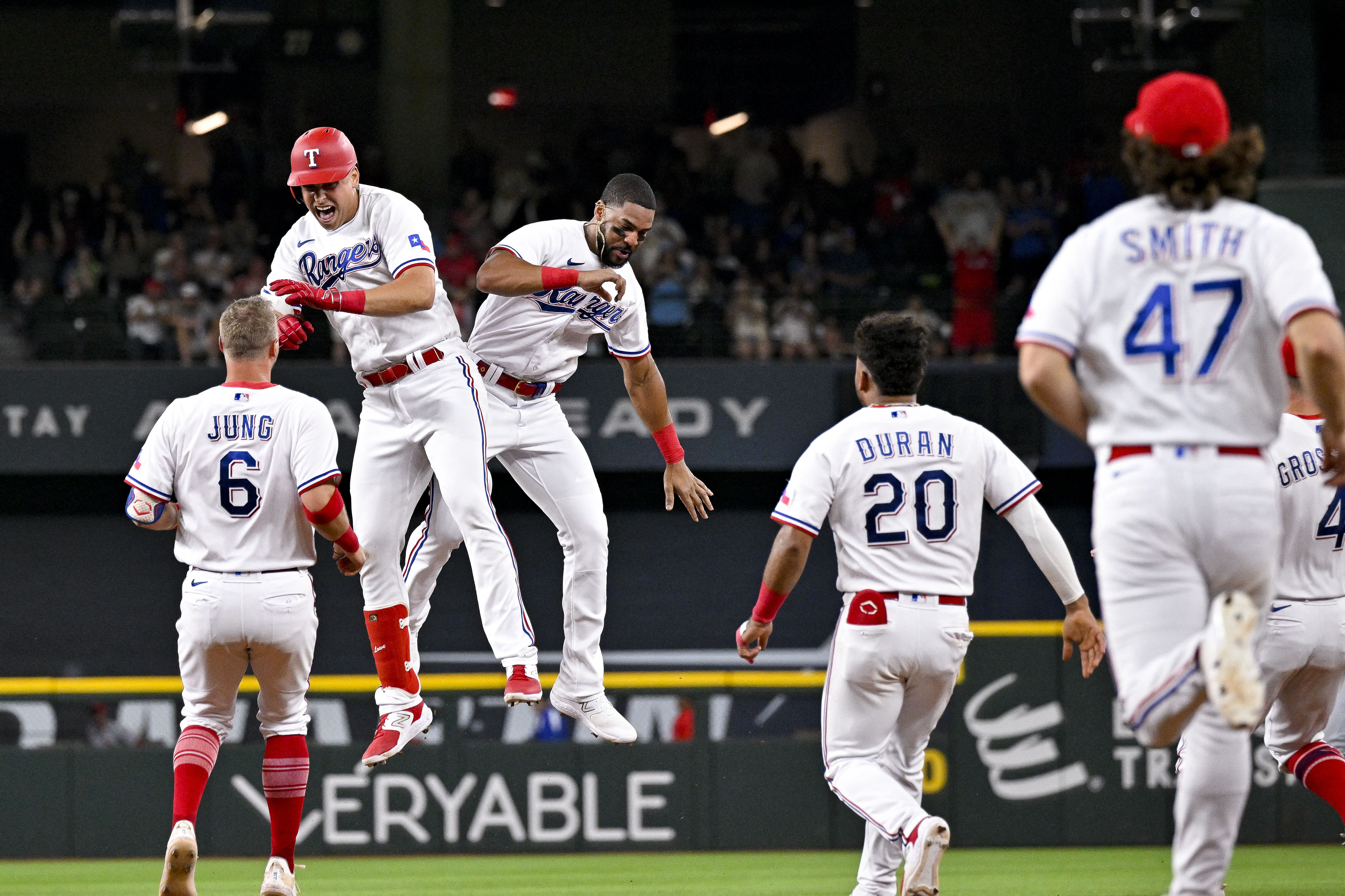 St. Louis Cardinals defeat Texas Rangers to win World Series