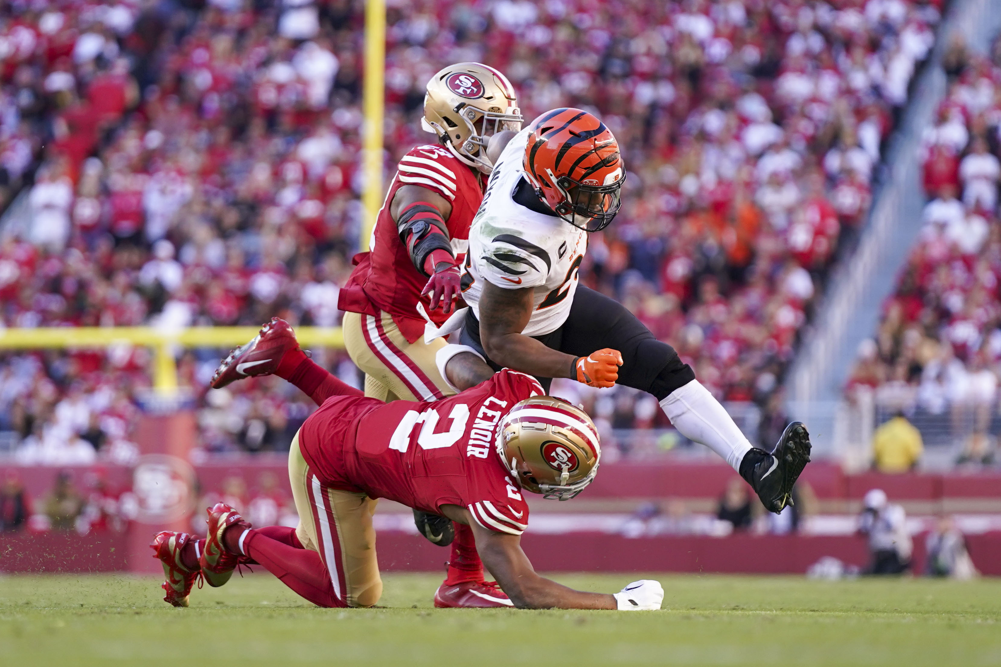 Joe Burrow Shines, Bengals Hand 49ers Third Straight Loss | Reuters