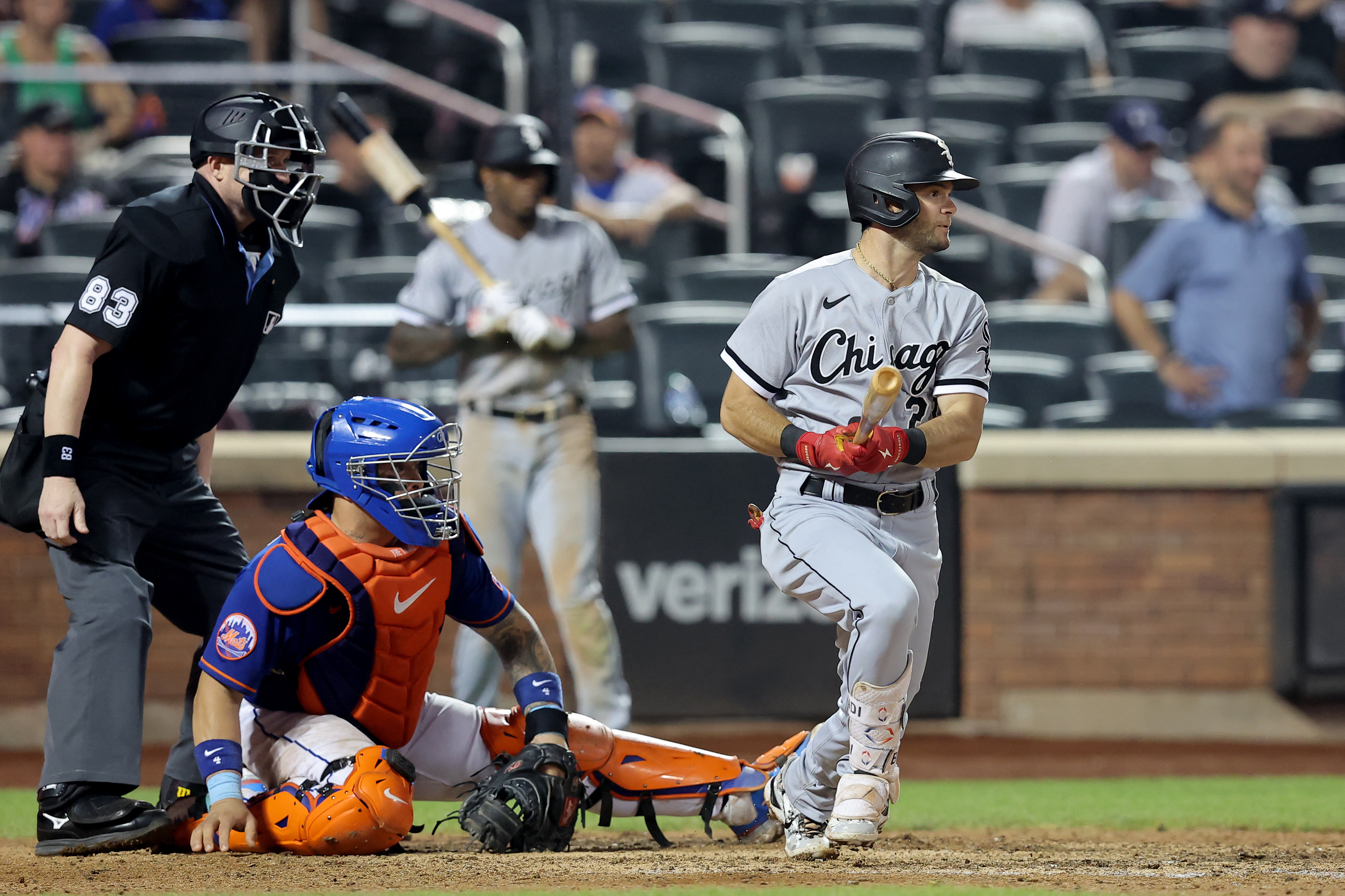 Francisco Alvarez (2 HRs), Mets just get by White Sox