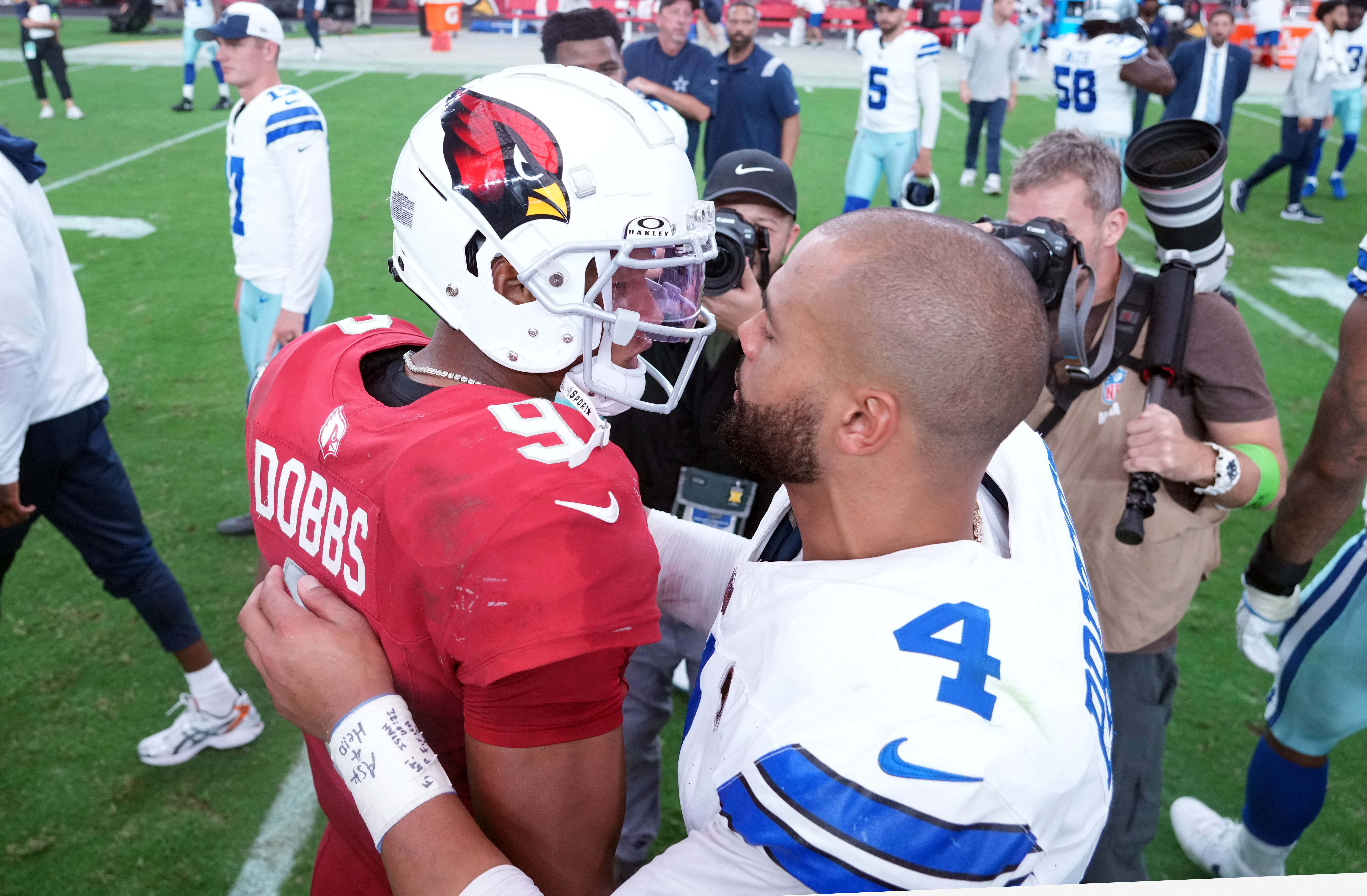 Cardinals post impressive victory over Cowboys, Sports