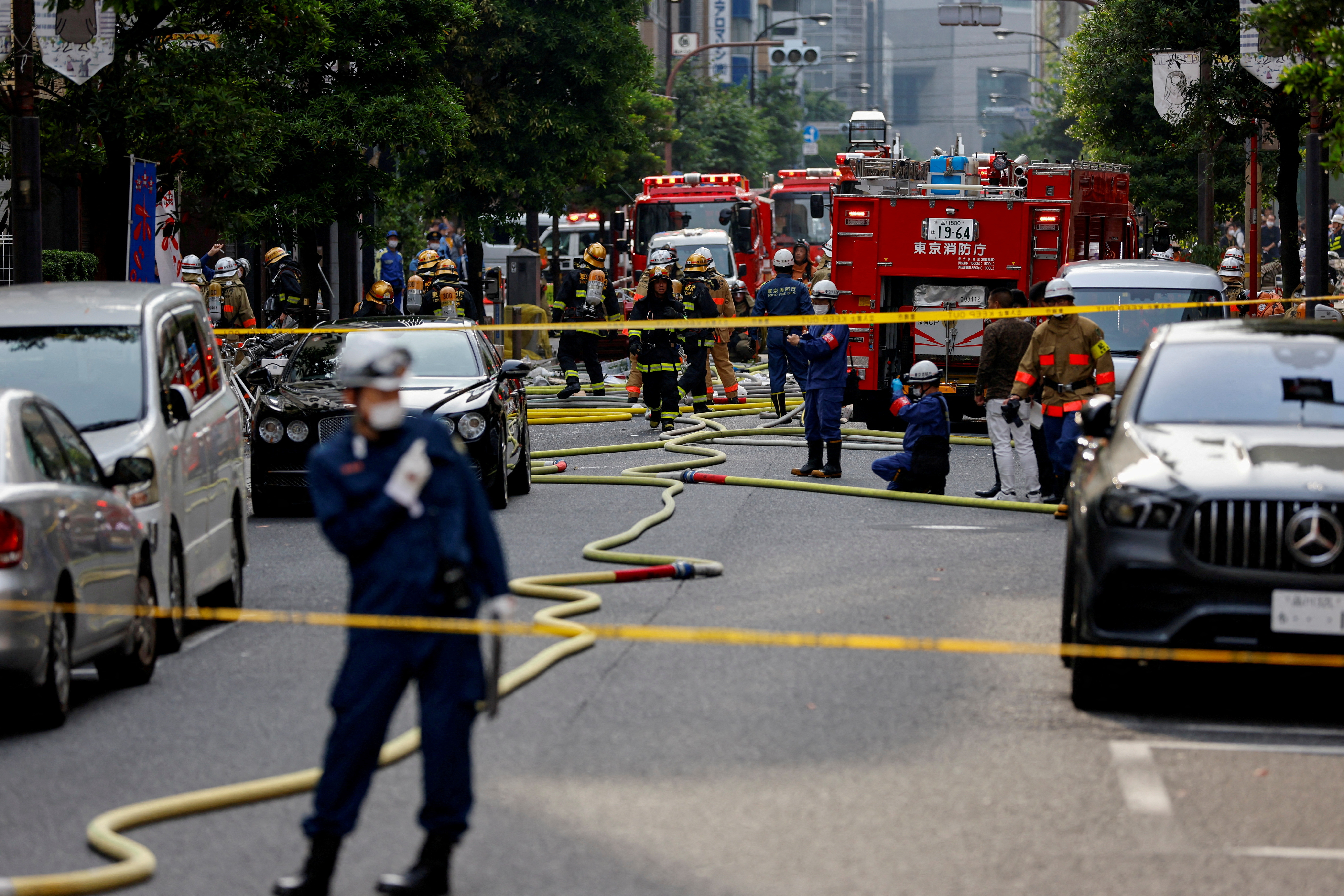Explosion rips through Tokyo building; four injured | Reuters