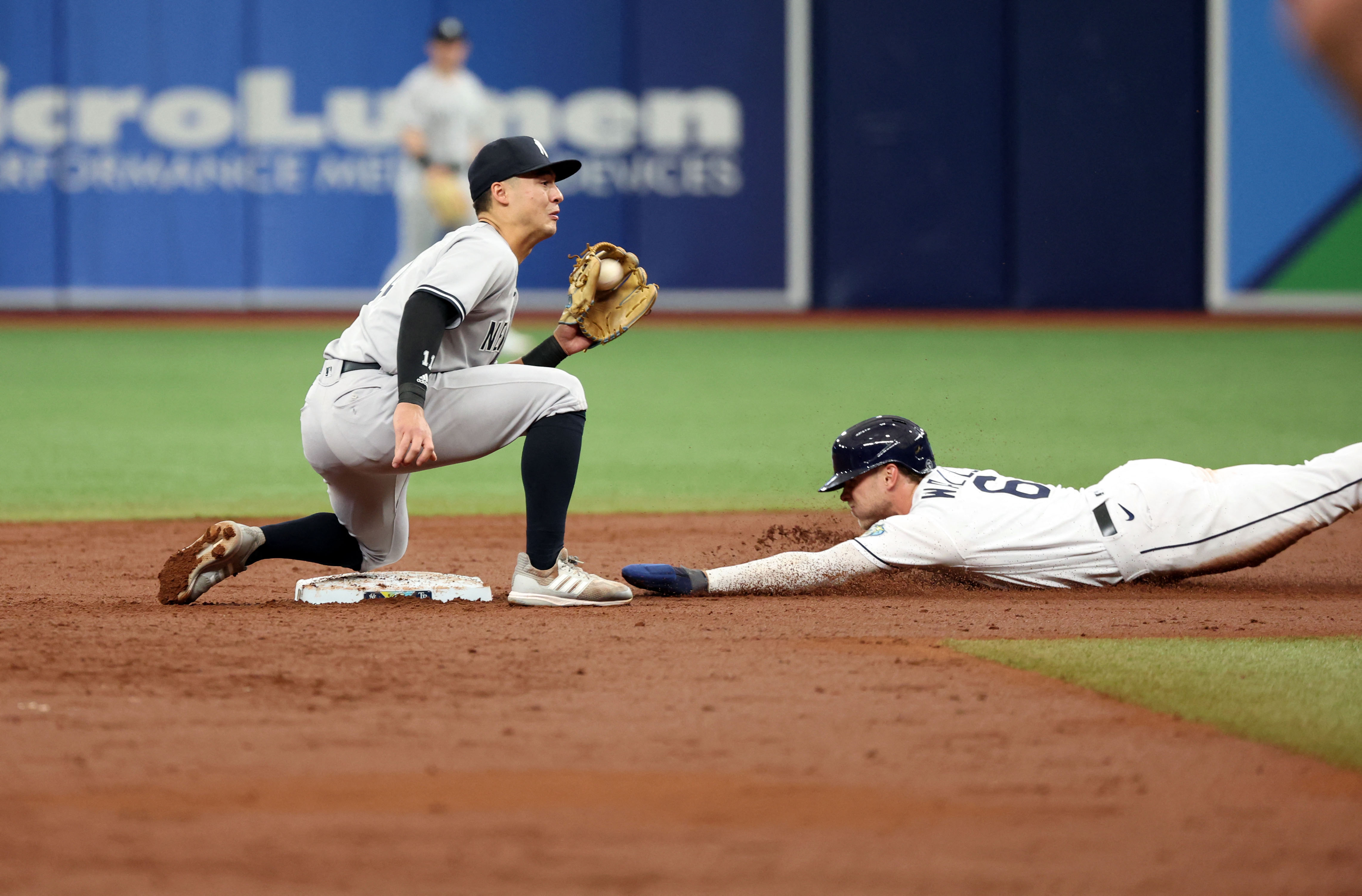 Yankees score 6 in first inning against Rays