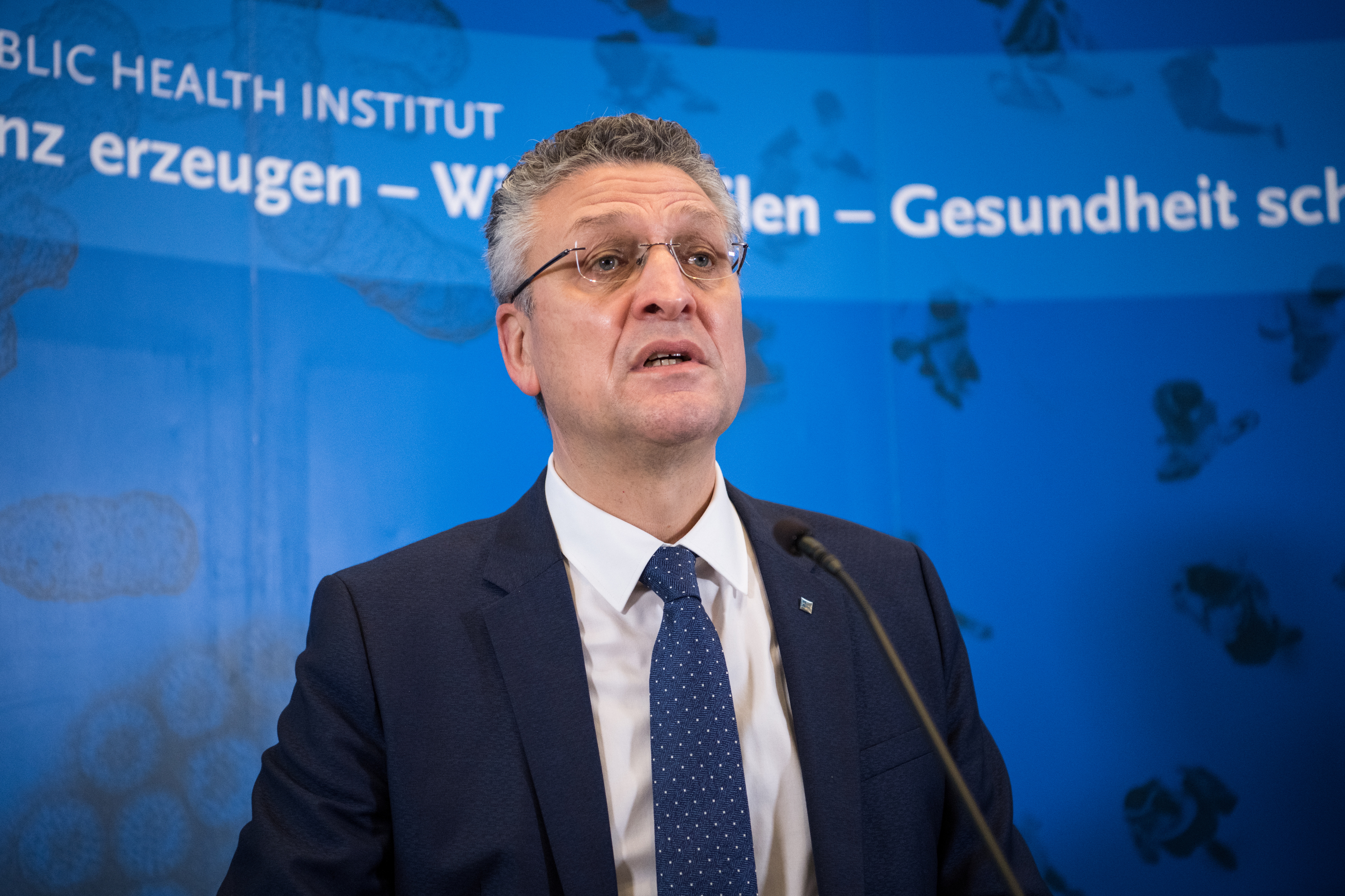 It will be weeks before German coronavirus cases fall, says RKI ...