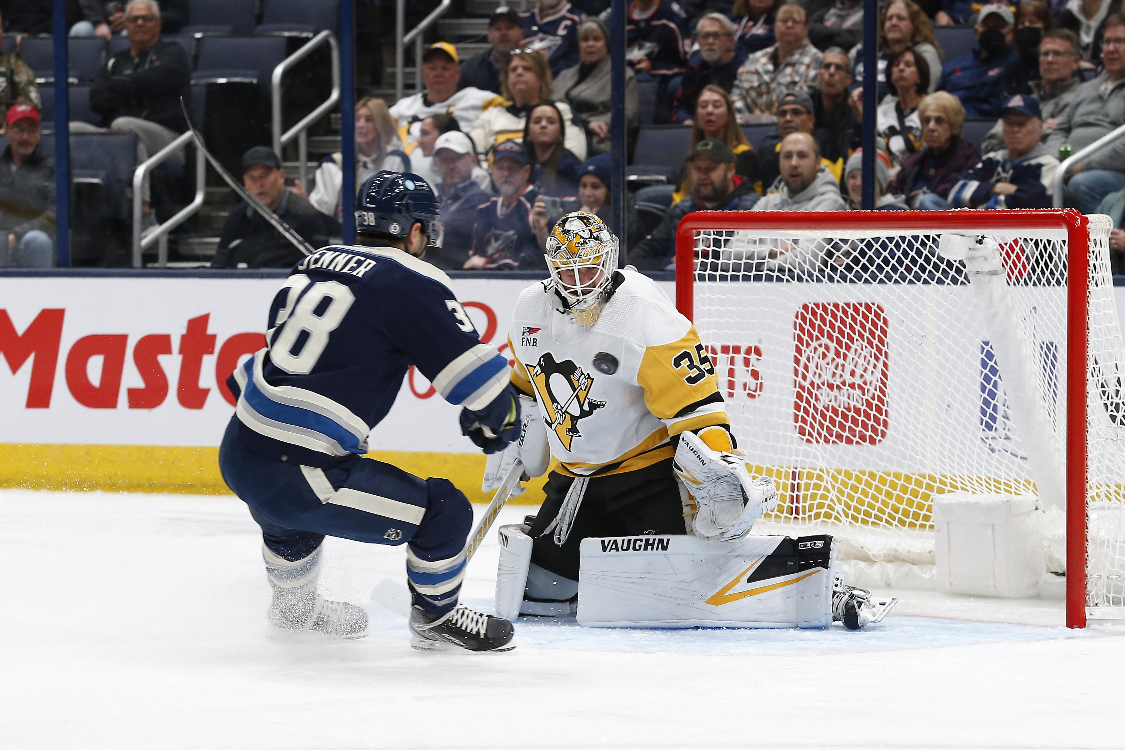 Penguins' Sidney Crosby posts hat trick in win over Blue Jackets | Reuters