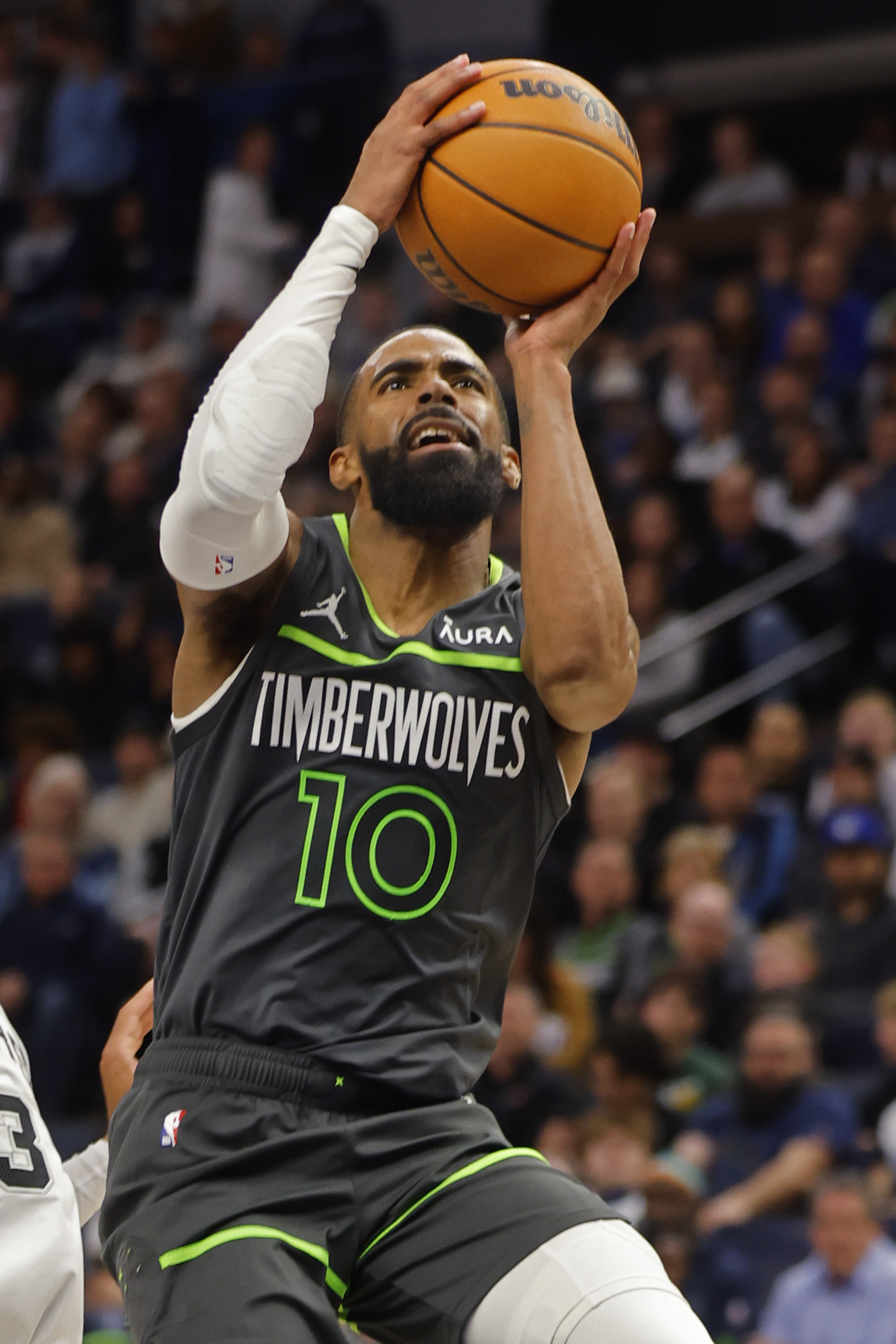 Mike Conley, Rudy Gobert Lead Timberwolves Past Reeling Spurs | Reuters