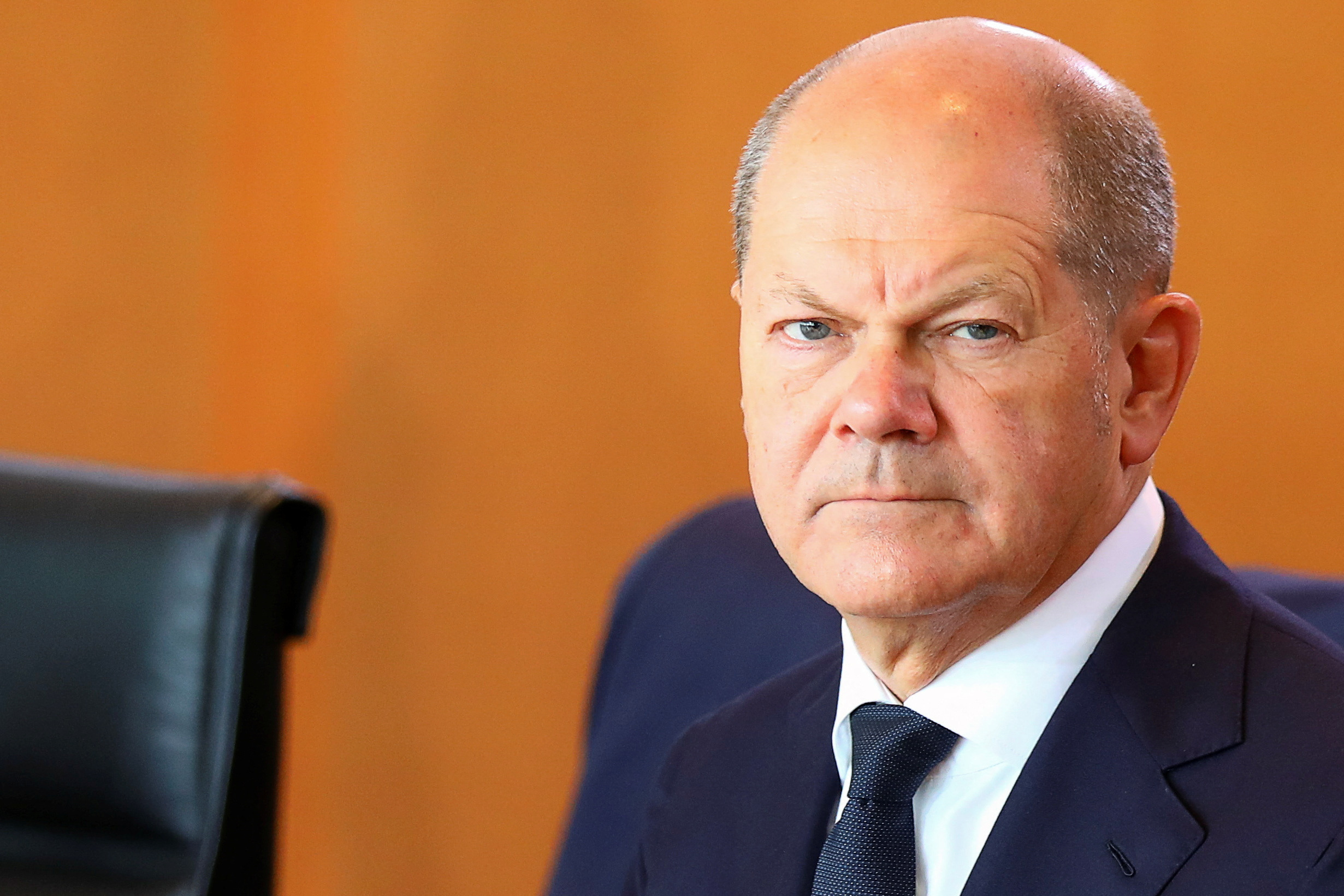 Scholz pledges security assurances to Kyiv but no swift NATO membership ...