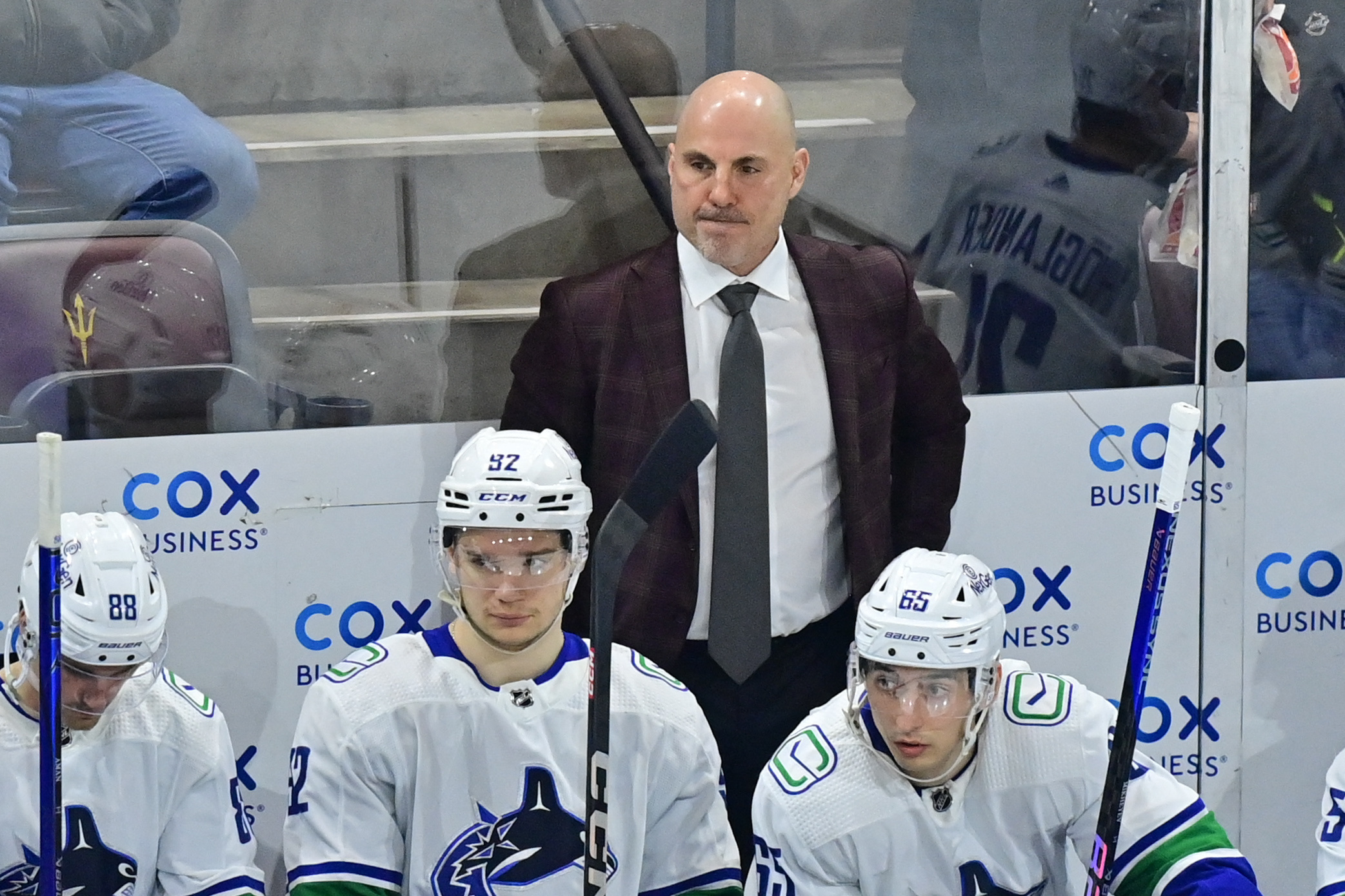 Bowness, Brunette And Tocchet Finalists For Coaching Honor | Reuters