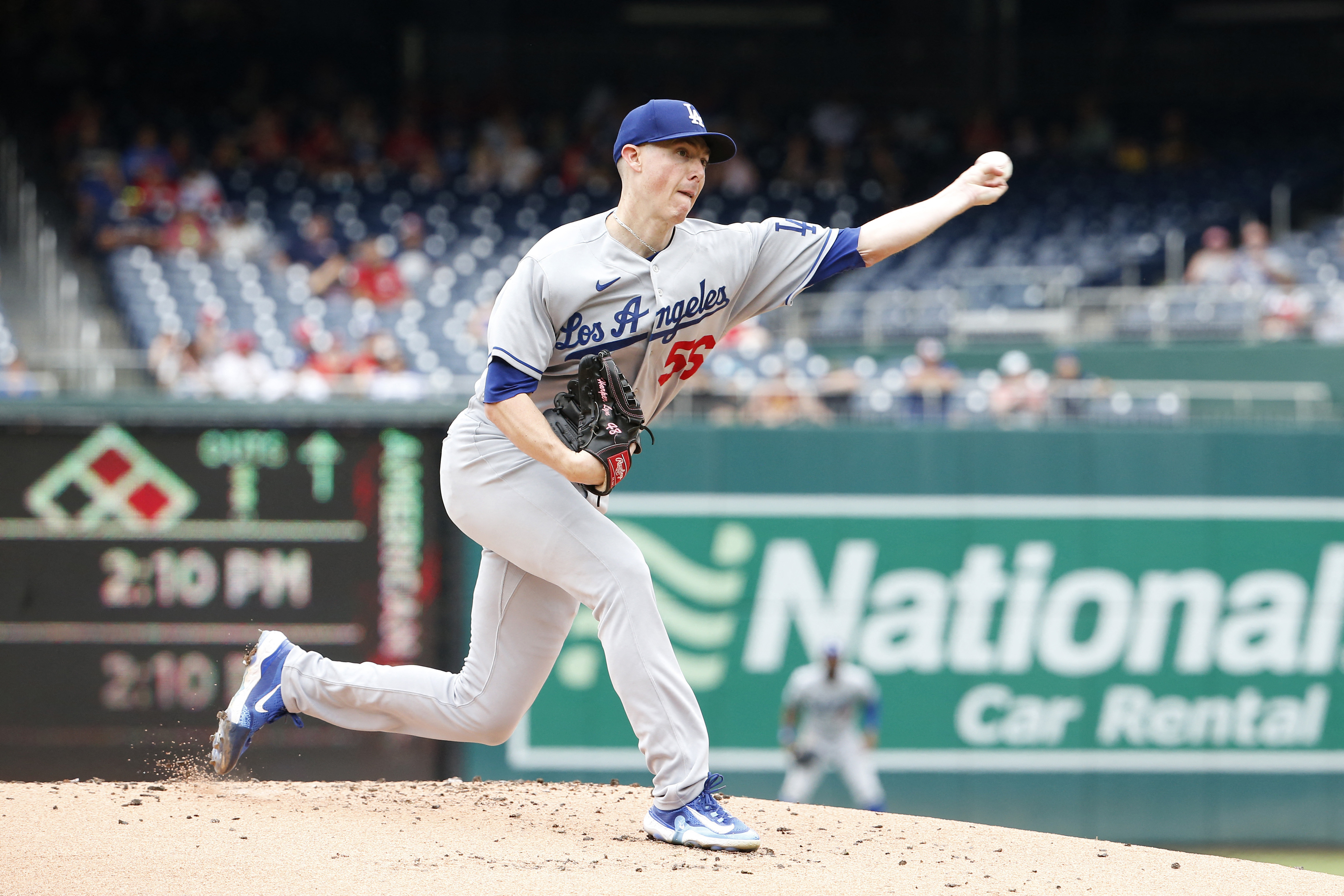 Austin Barnes Has High Expectations for Dodgers' Young Pitching