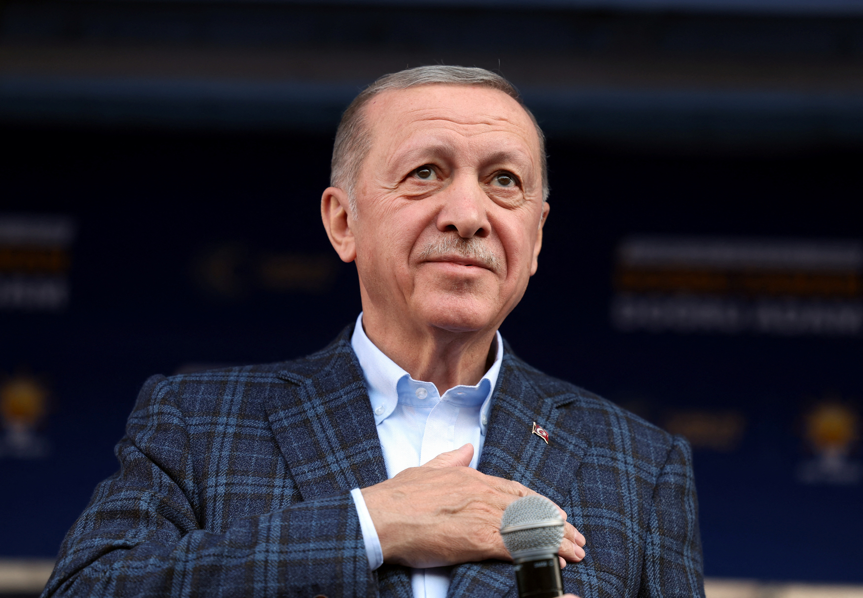 Erdoğan sağlık nedenleriyle seçim mitinglerini iptal etti