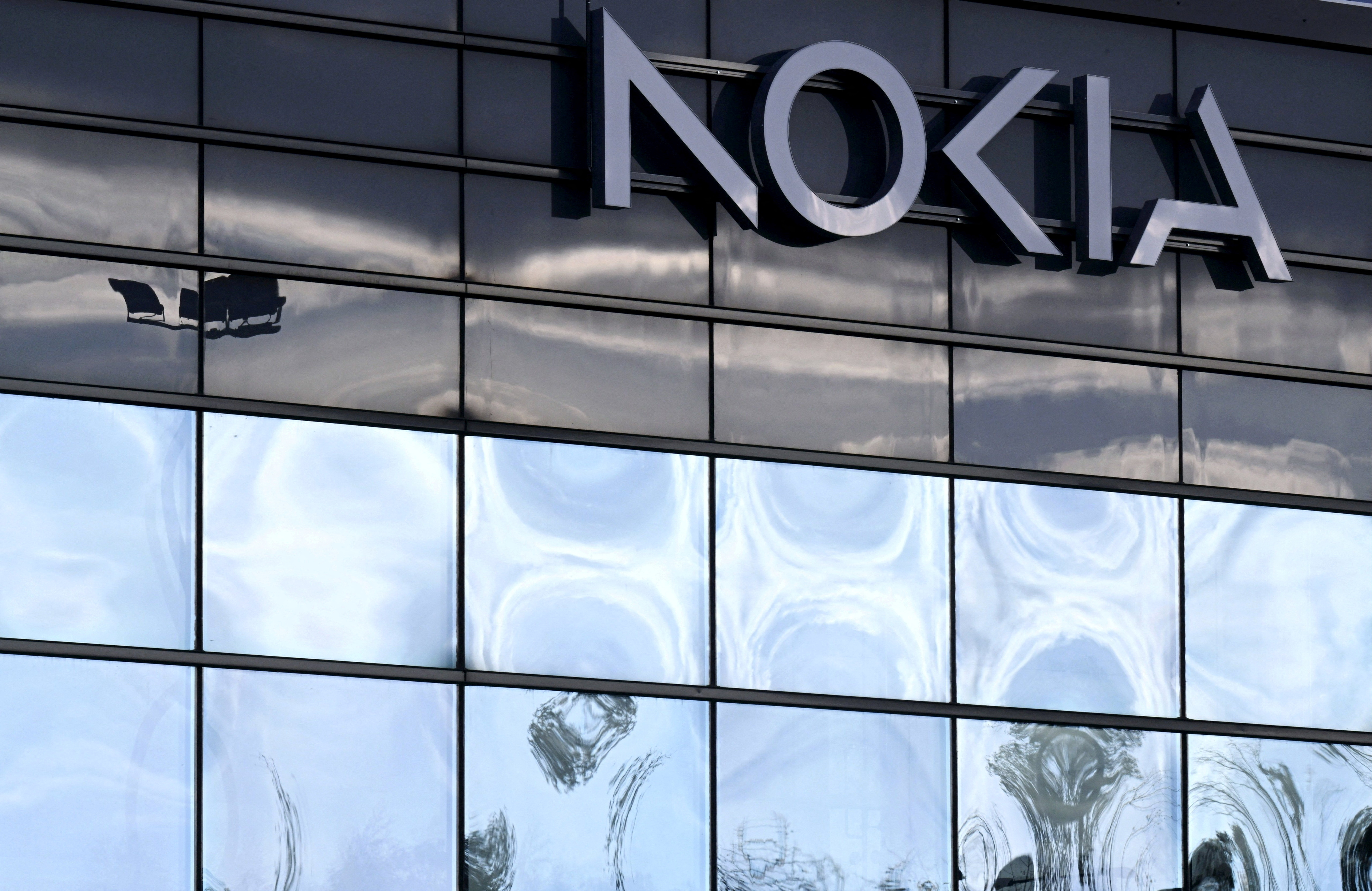 Nokia releases third quarter results