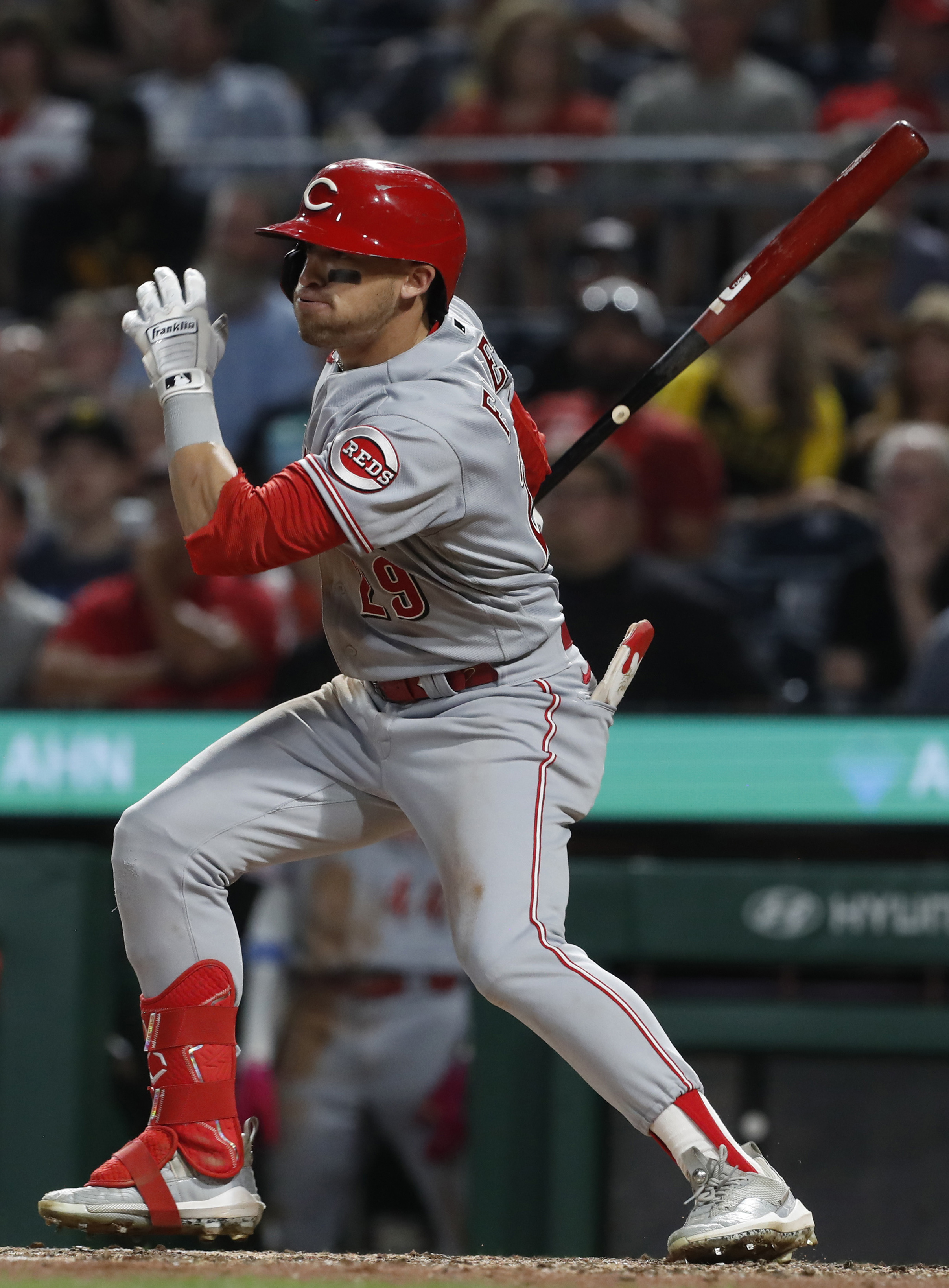 De La Cruz and Maile help the Reds rout the Pirates 9-2 for just their 2nd  win in 9 games - ABC News