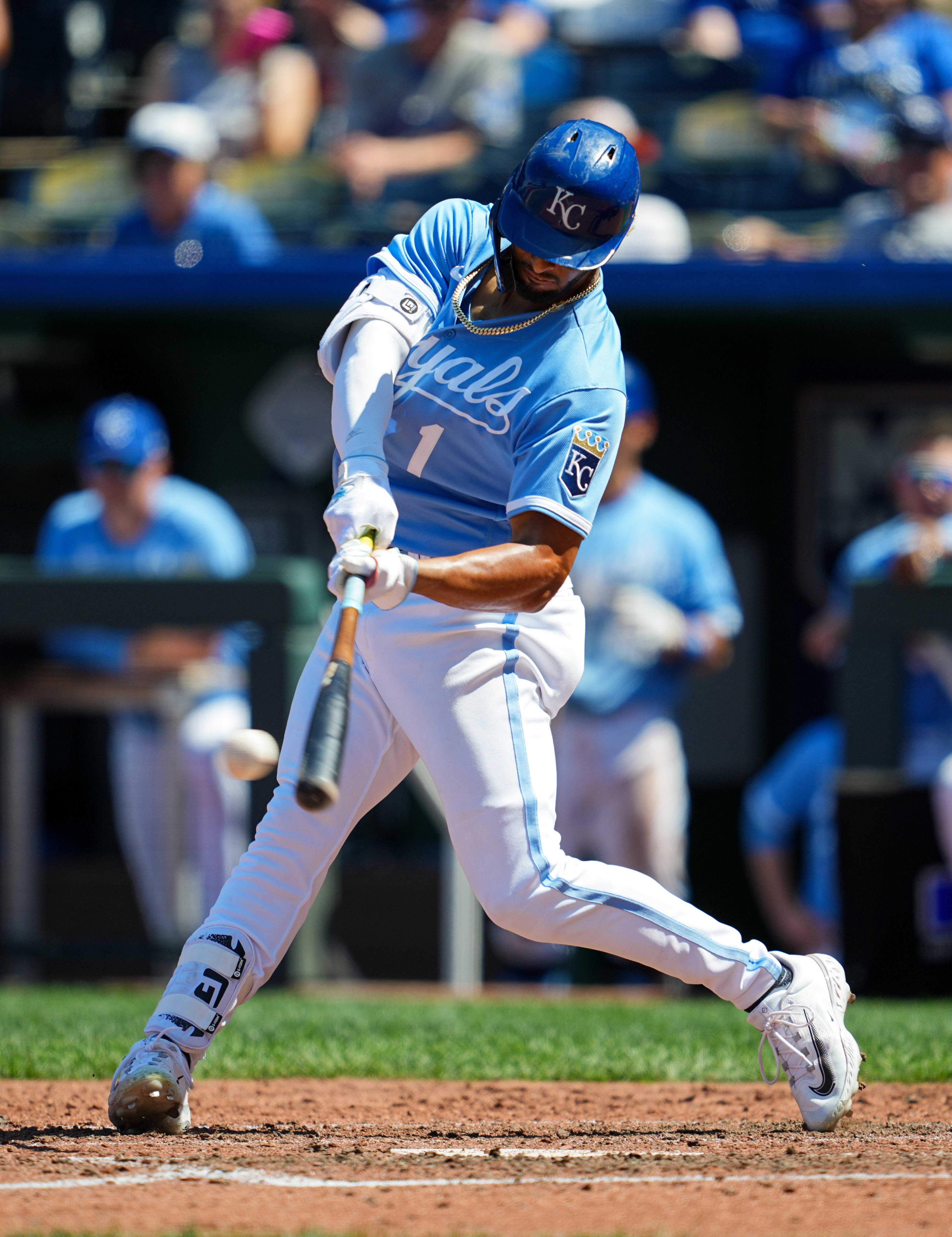 Royals complete first sweep of season, defeat Twins 2-1 Kansas City News -  Bally Sports