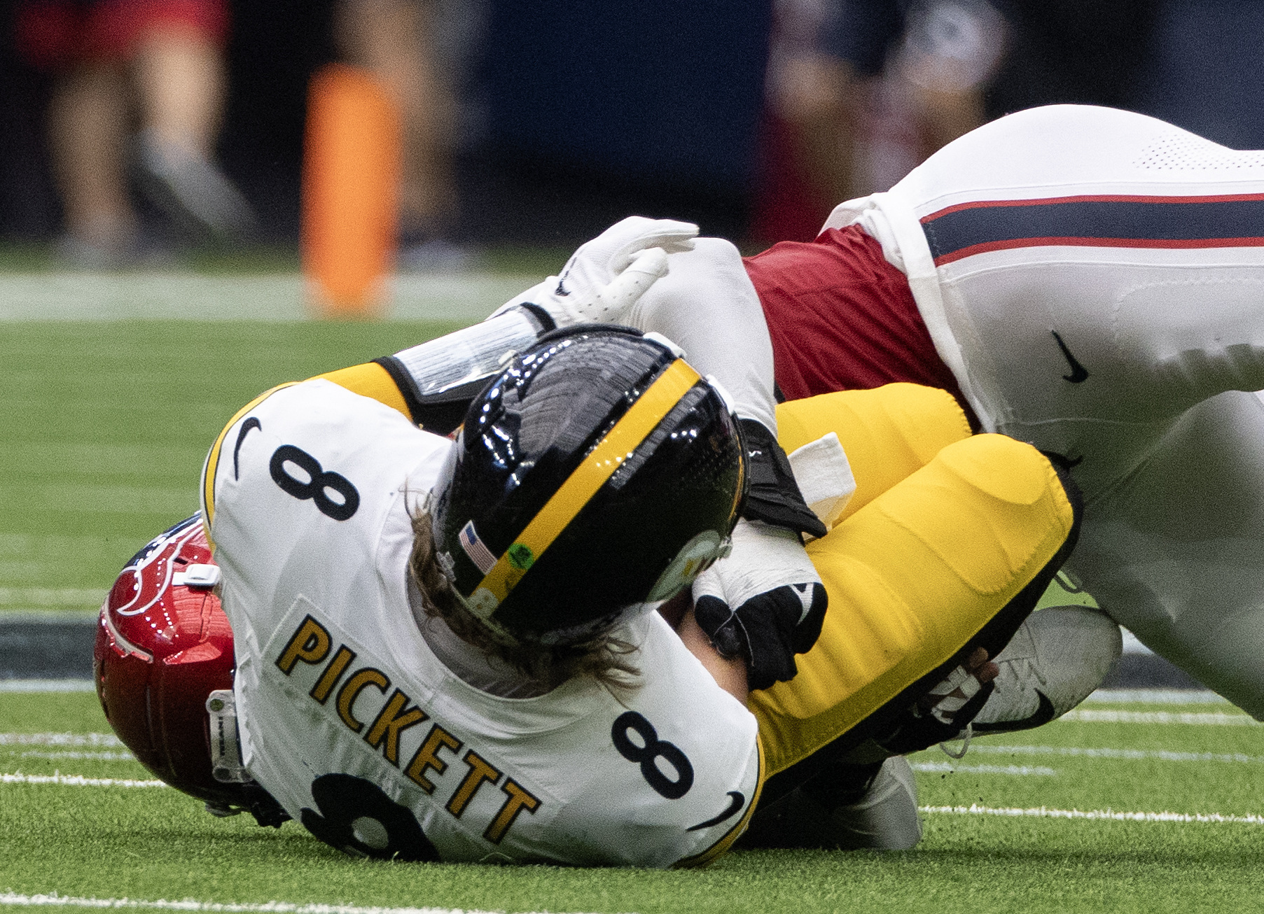 Texans down Steelers, who lose QB Kenny Pickett to knee injury Reuters
