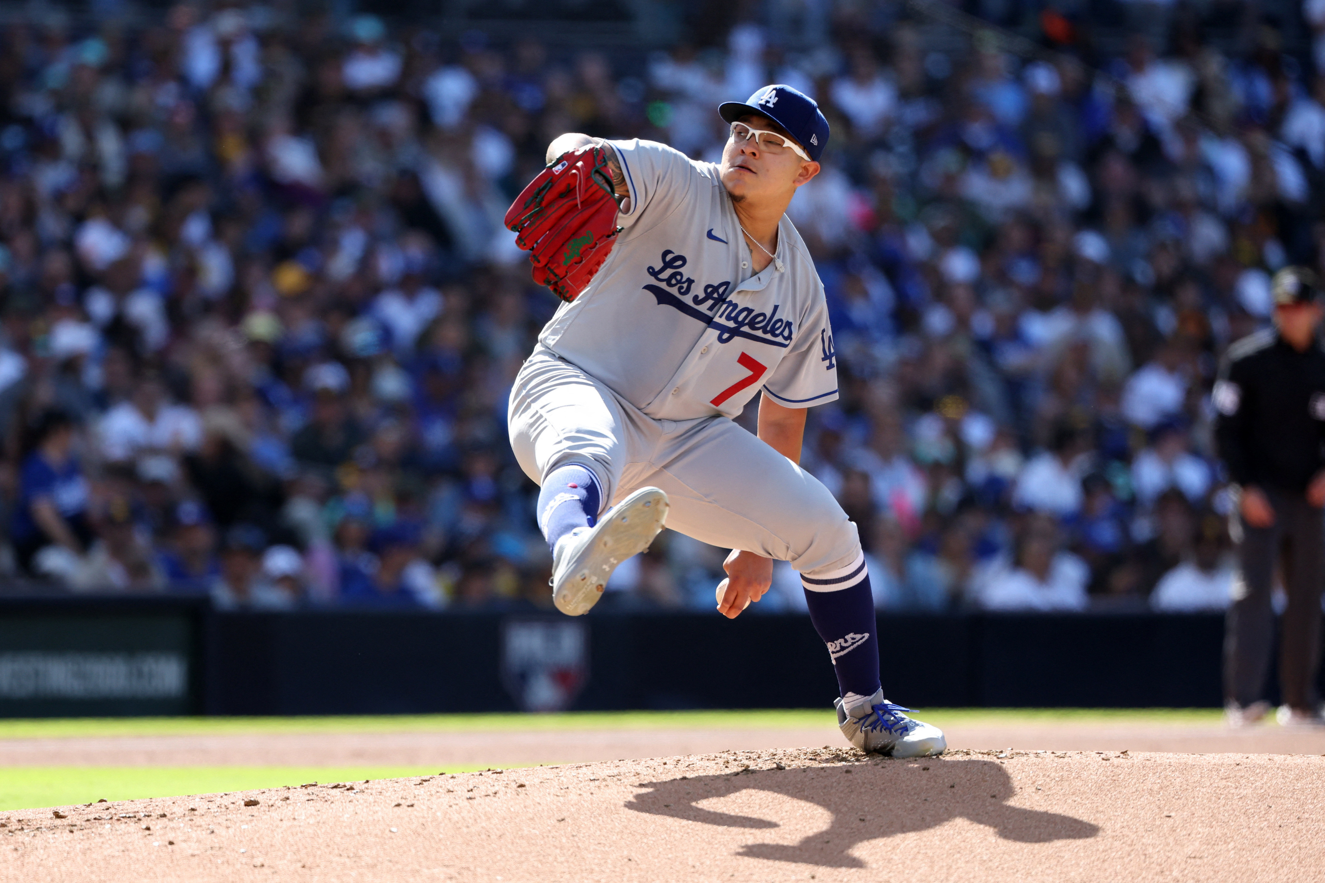 LOS ANGELES, CA - MAY 02: Los Angeles Dodgers pitcher Julio Urias (7)  throws a pitch during the MLB game between the Philadelphia Phillies and  the Los Angeles Dodgers on May 2