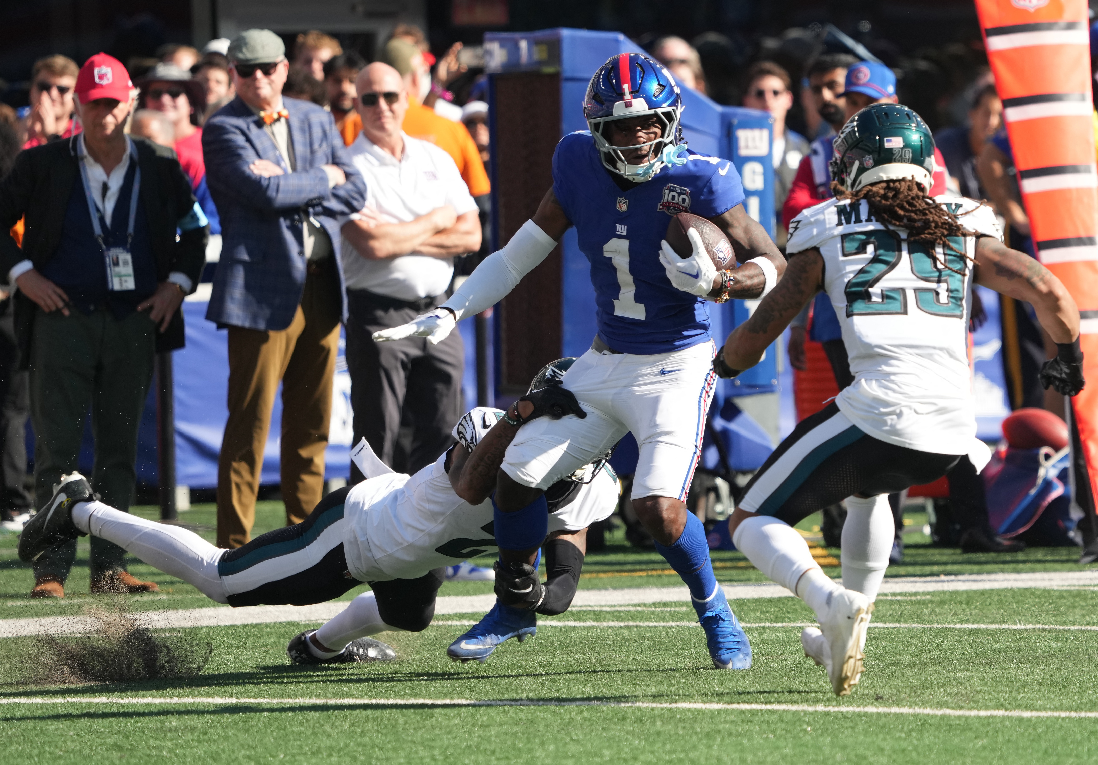 ExGiant Saquon Barkley booed, but he, Eagles get last laugh Reuters