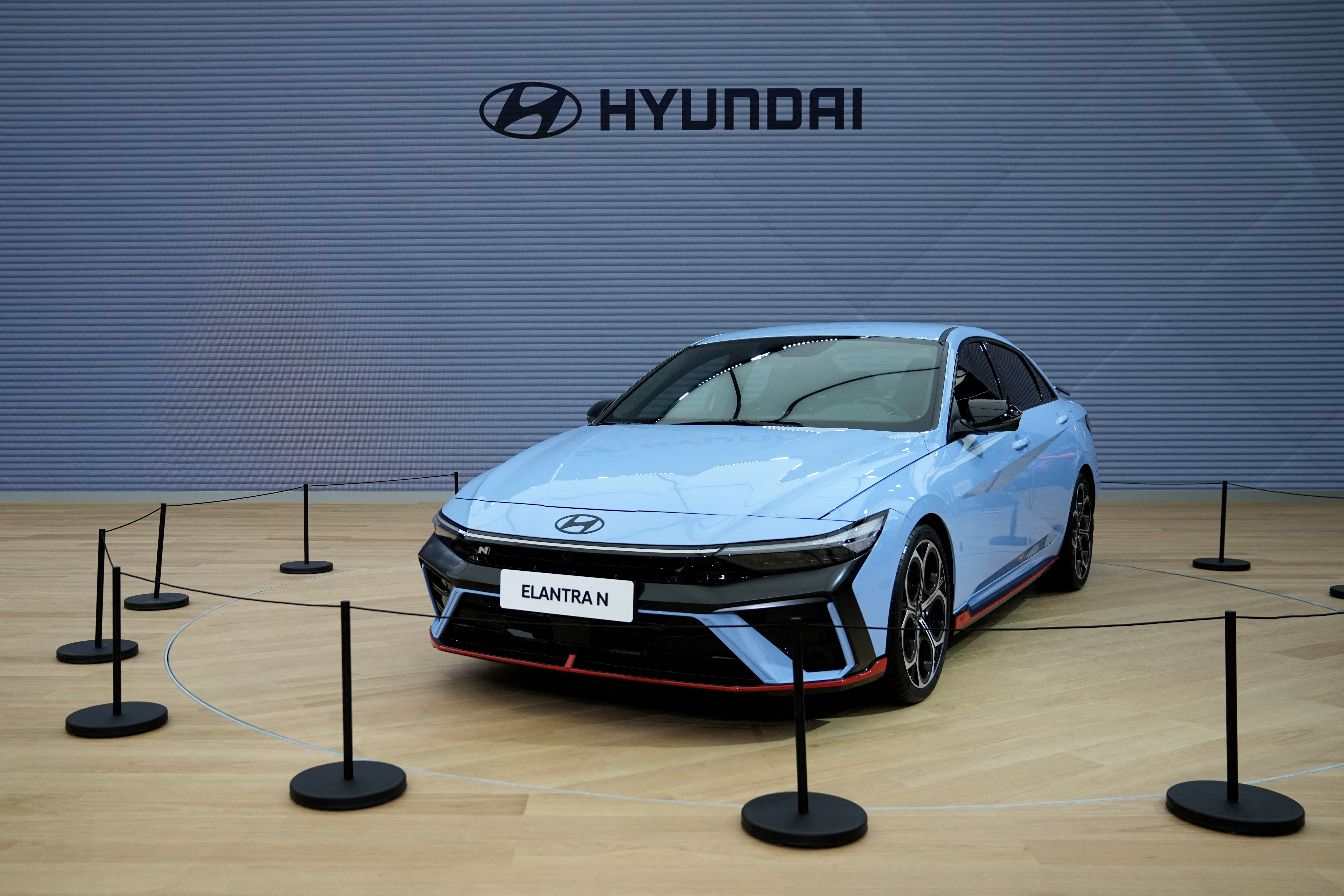 to sell Hyundai vehicles online starting in 2024