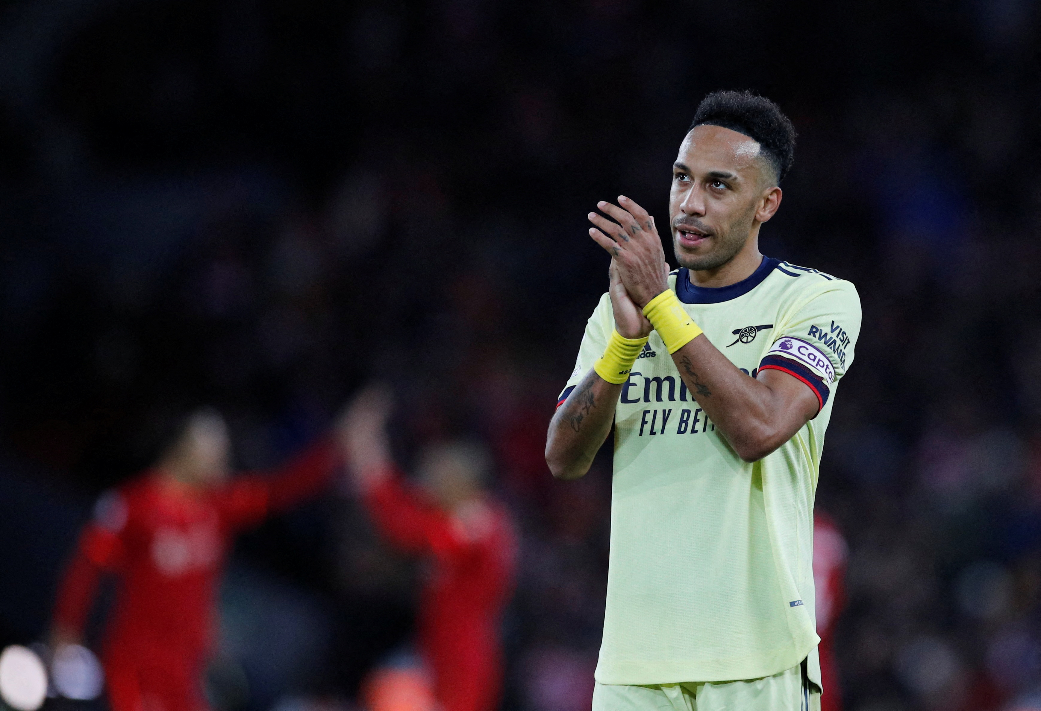 Pierre-Emerick Aubameyang stripped of Arsenal captaincy by Mikel Arteta  following latest disciplinary issue - The Short Fuse