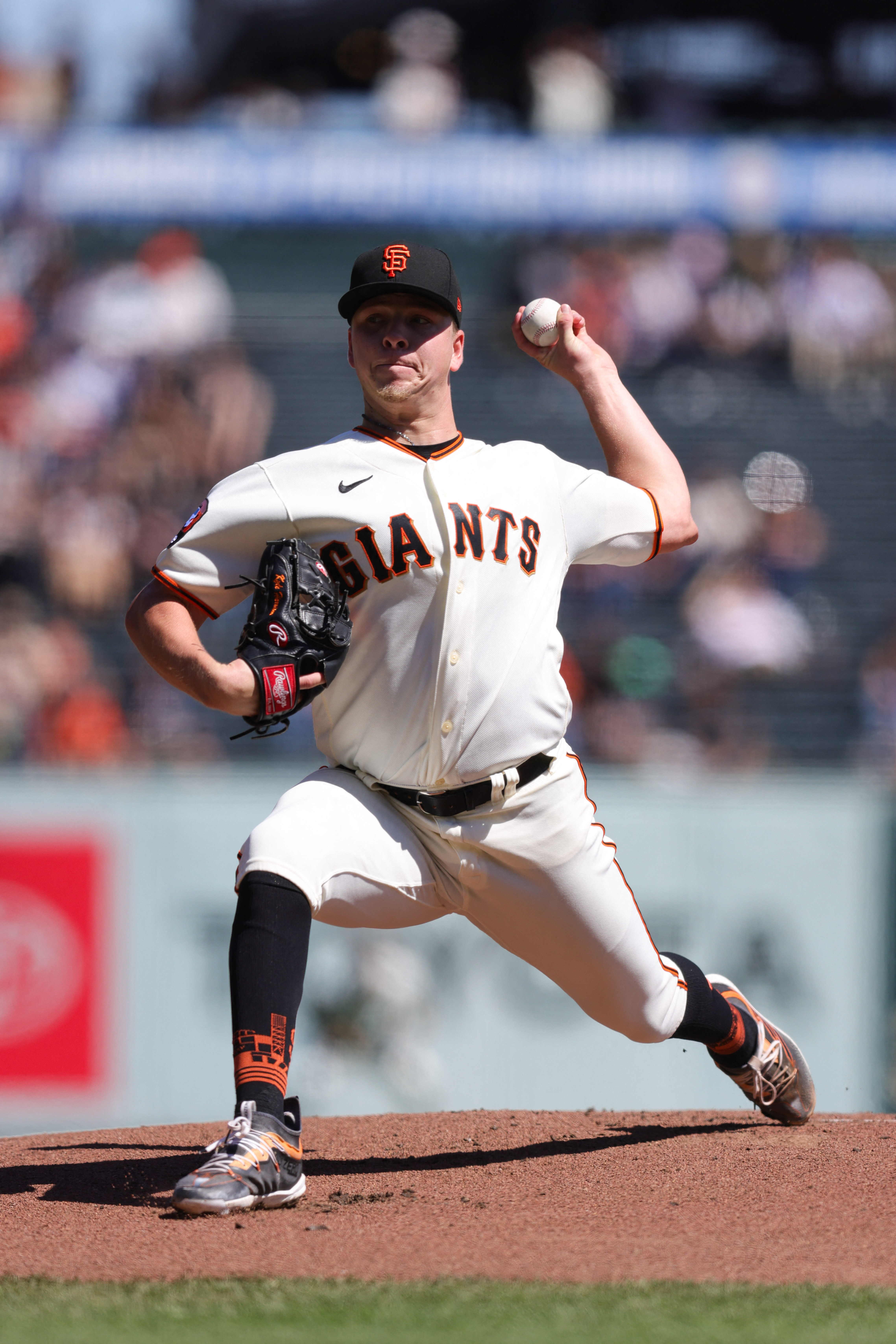 Davis homers, Wade hits winning sac fly as Giants rally past Guardians 6-5  in 10