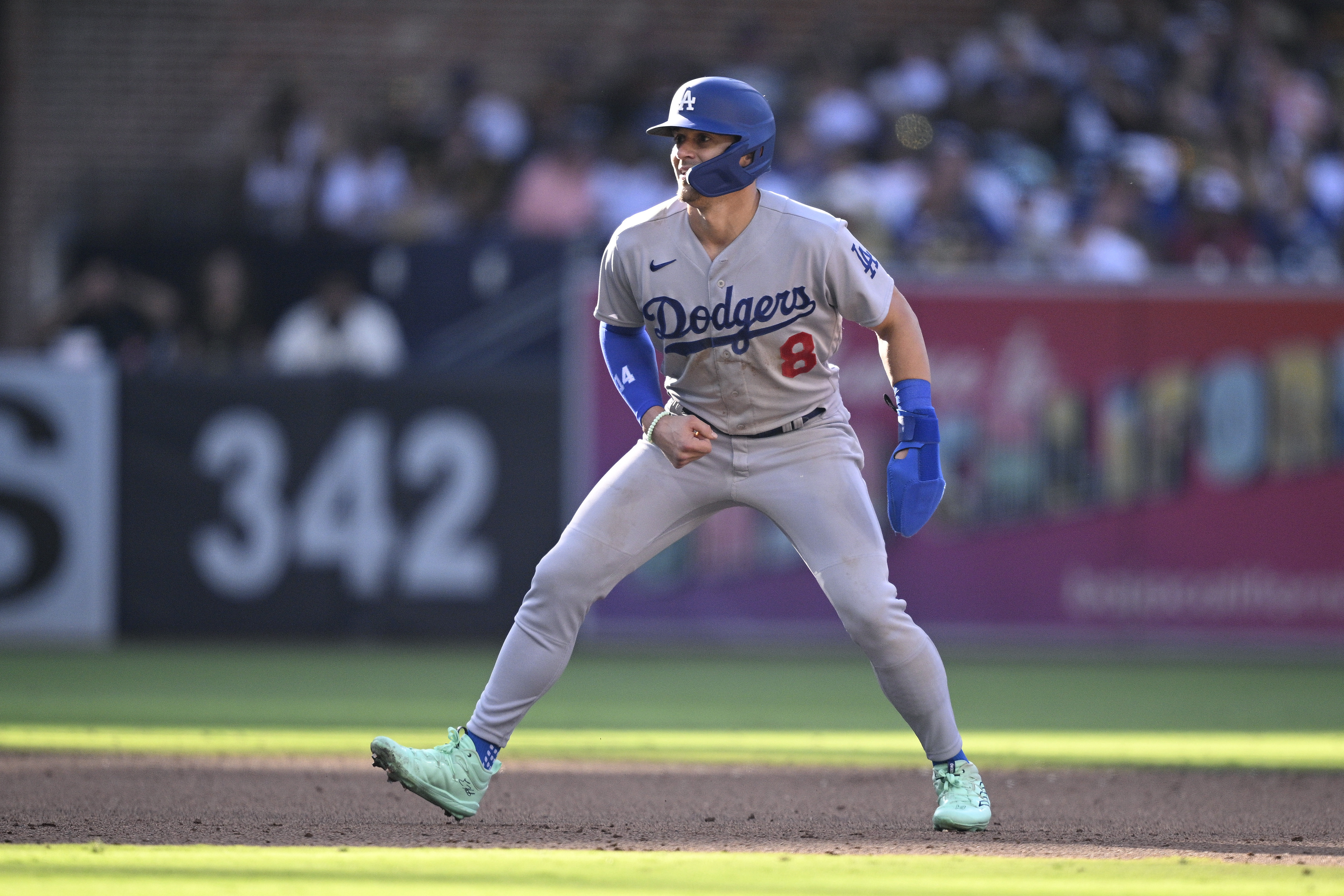 Freeman, Rosario and Betts homer to back Lynn in the Dodgers' 8-2 win  against the Padres - The San Diego Union-Tribune