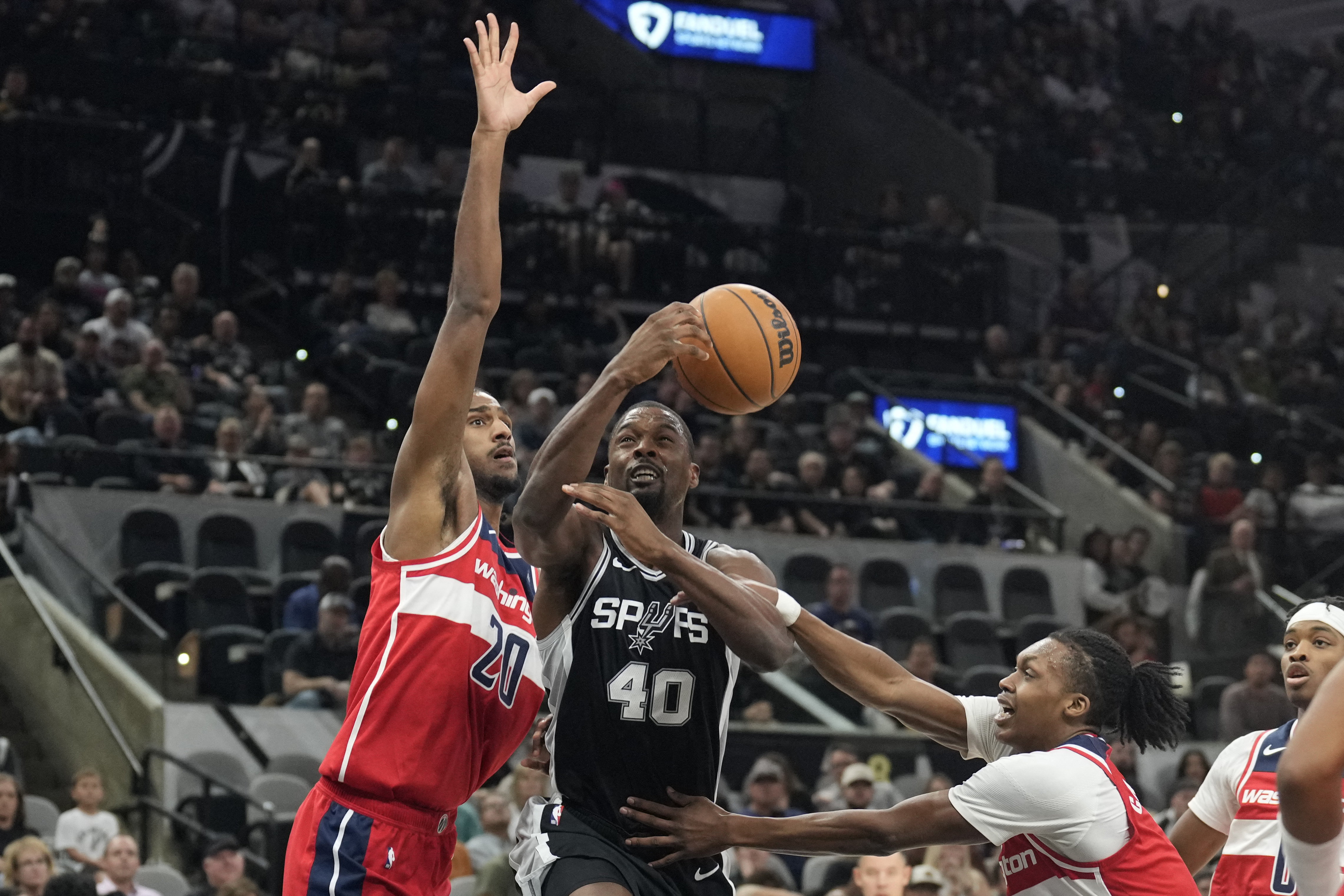 Victor Wembanyama scores career-high 50 as Spurs hold off Wizards 