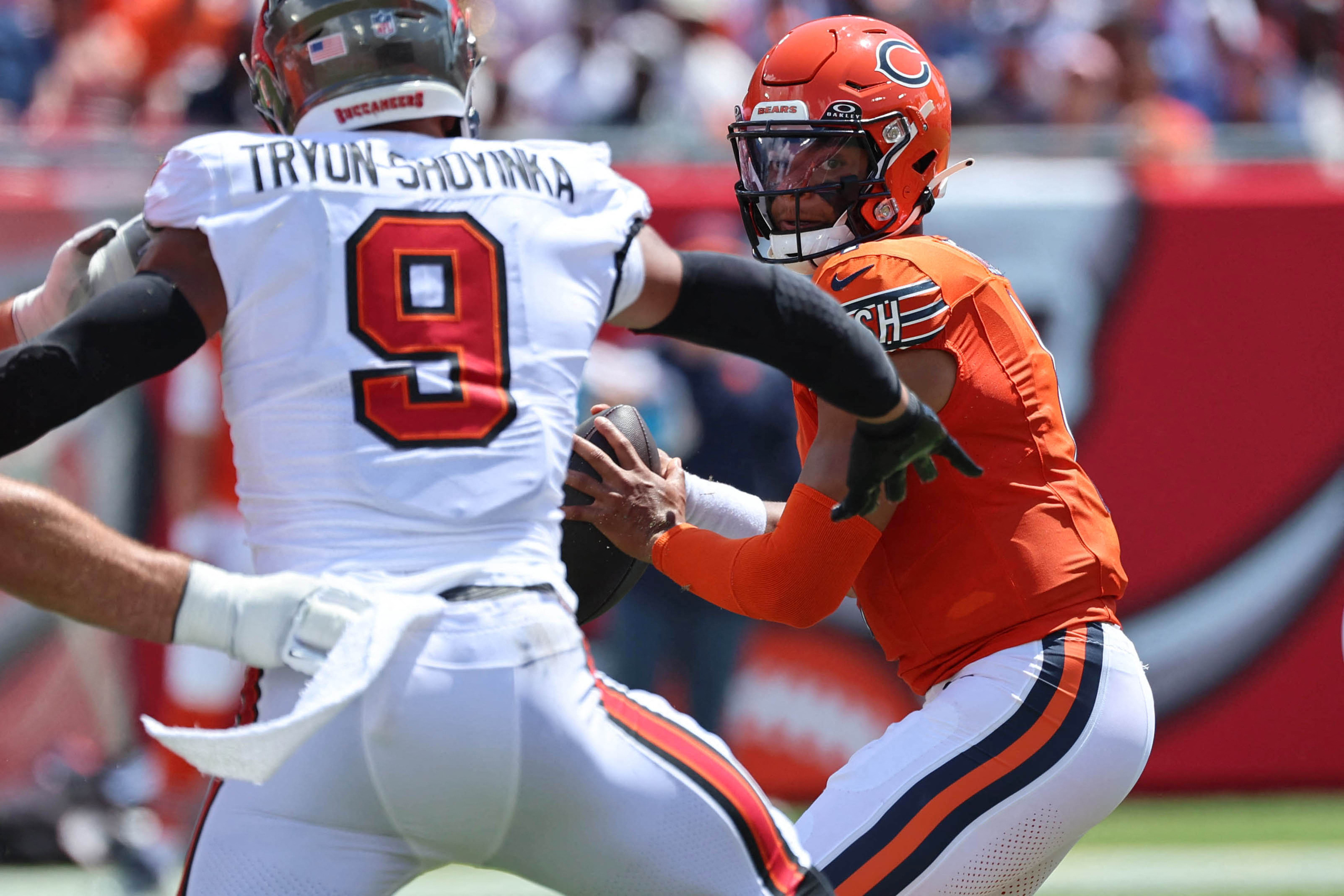 Baker Mayfield, Bucs keep Bears at bay, National