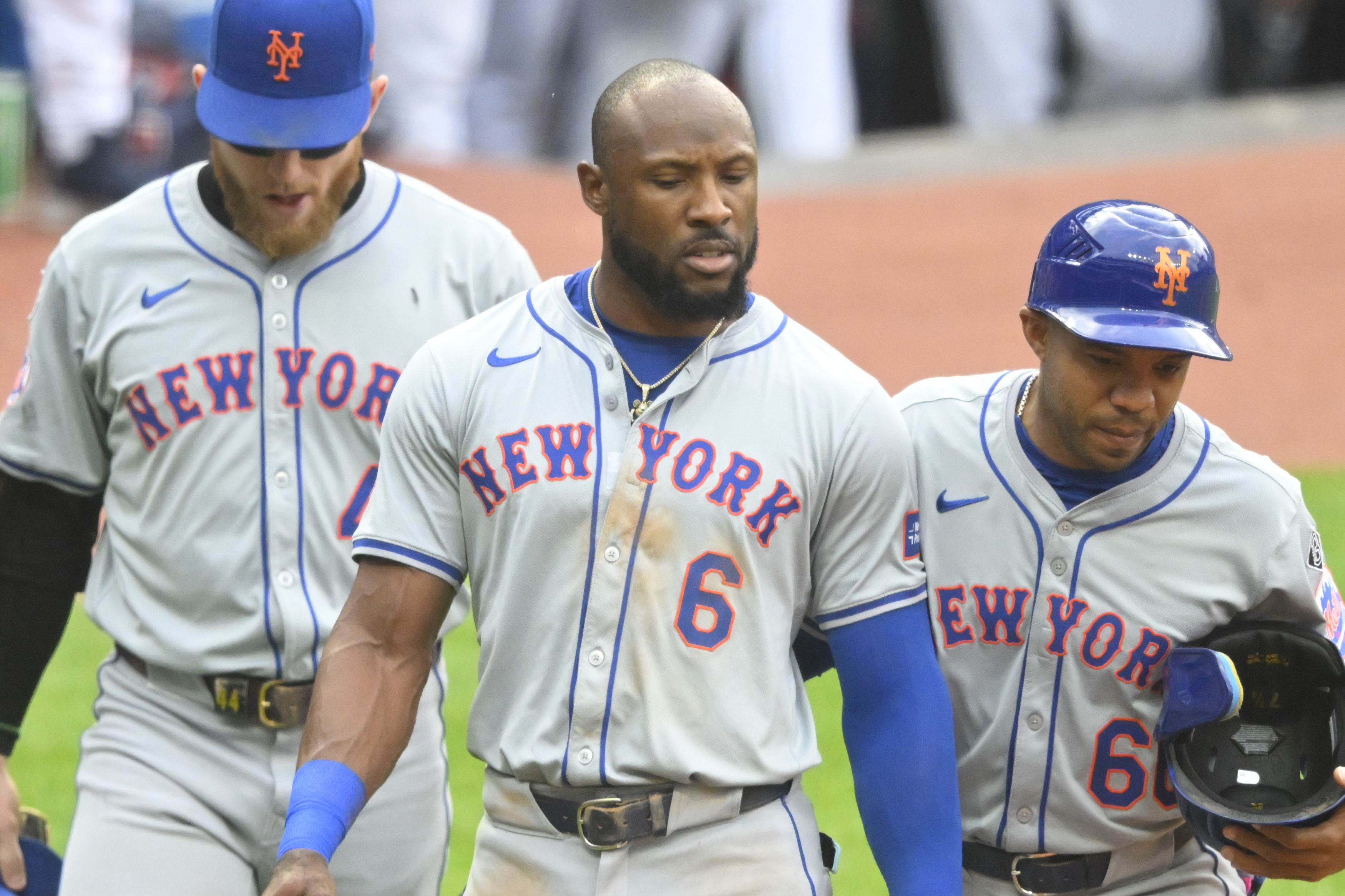 Guardians Stay Dominant At Home, Turn Back Mets 