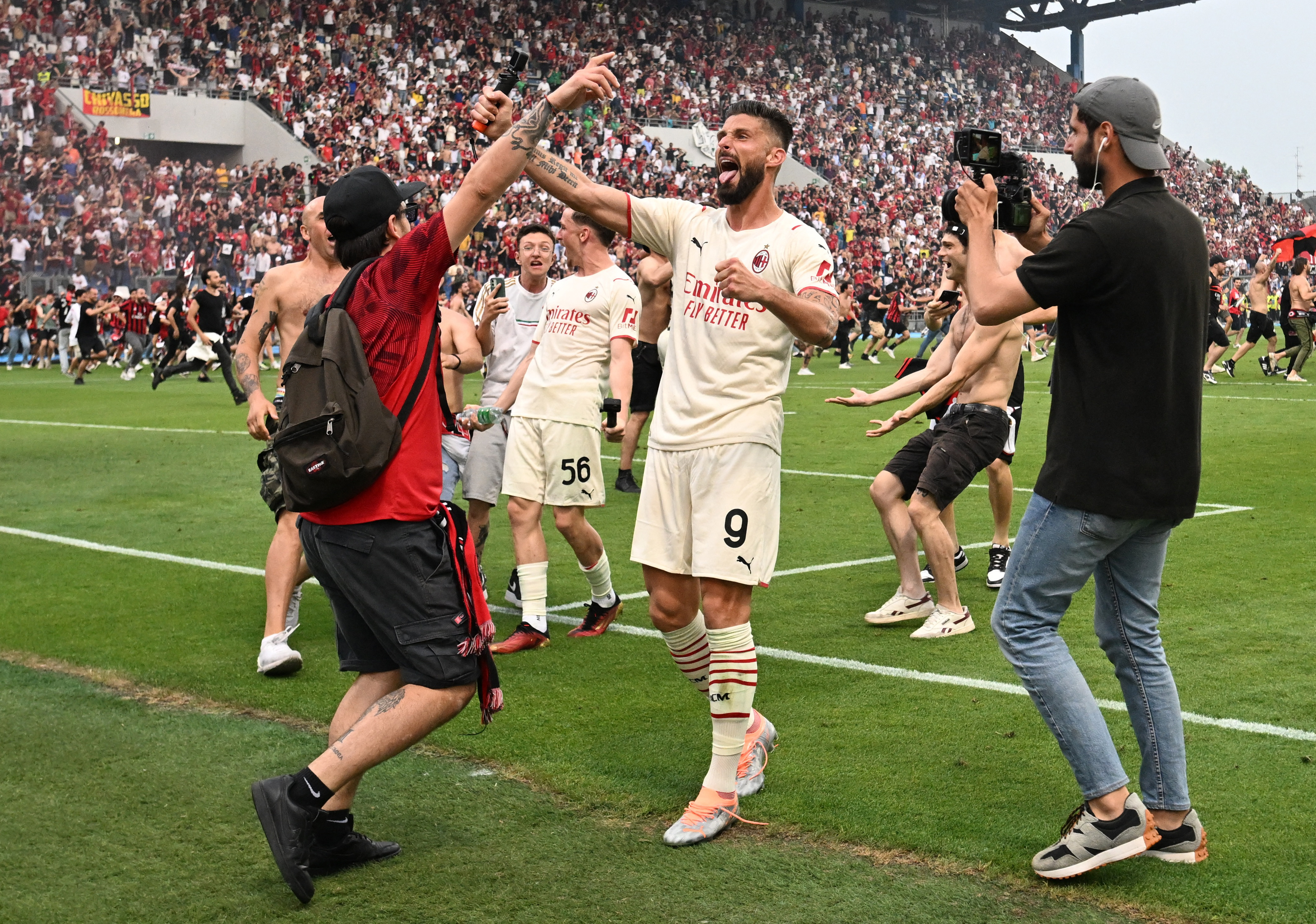 Sports Talent Hub AC Milan are the 2021/22 Serie A champions after 11  years after final-day win at Sassuolo