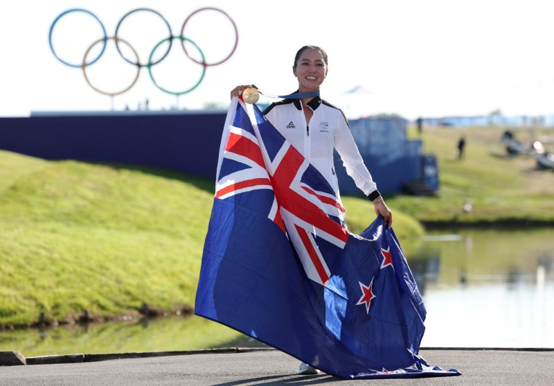 Golf - Women's Victory Ceremony