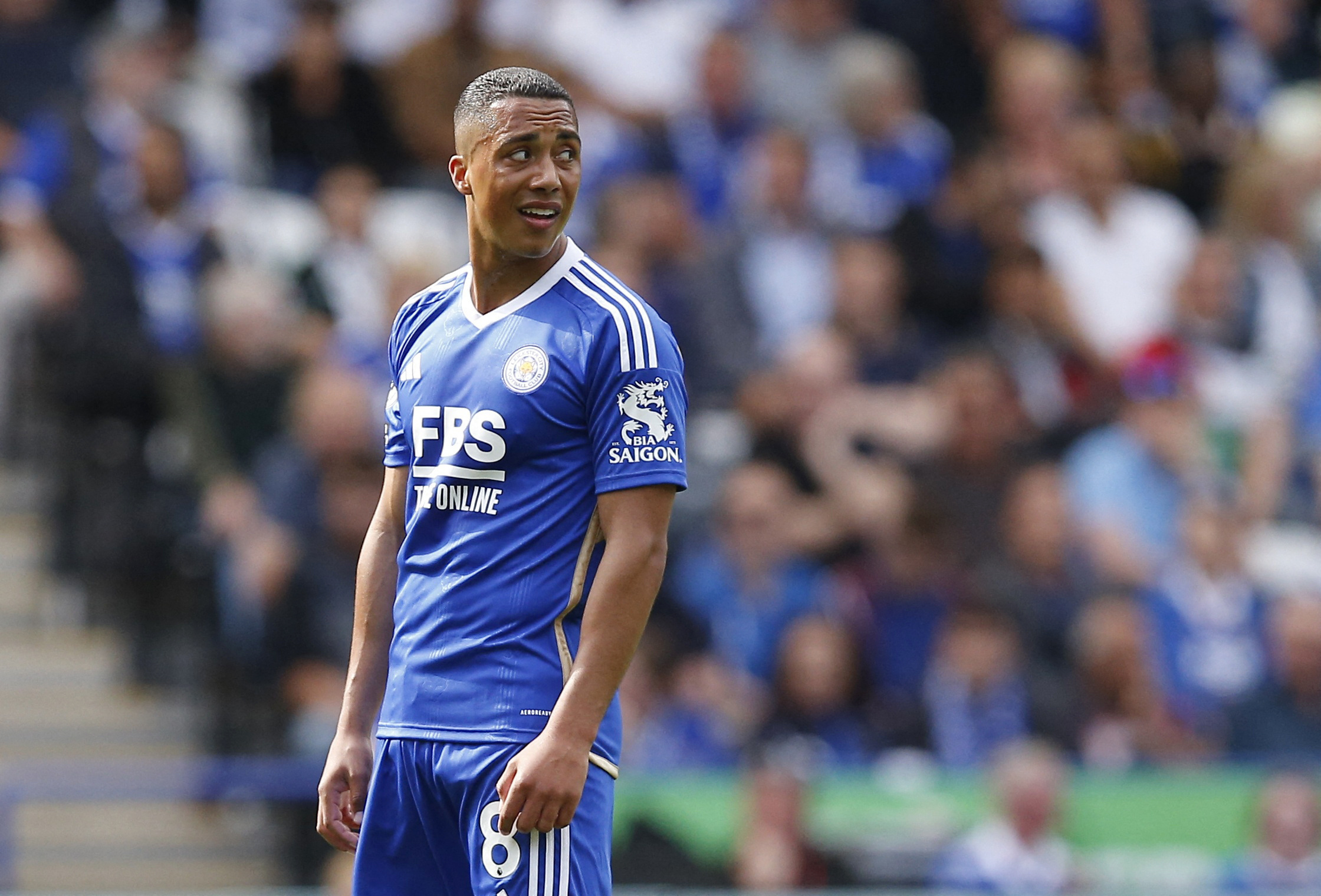Villa agree to sign midfielder Tielemans Reuters