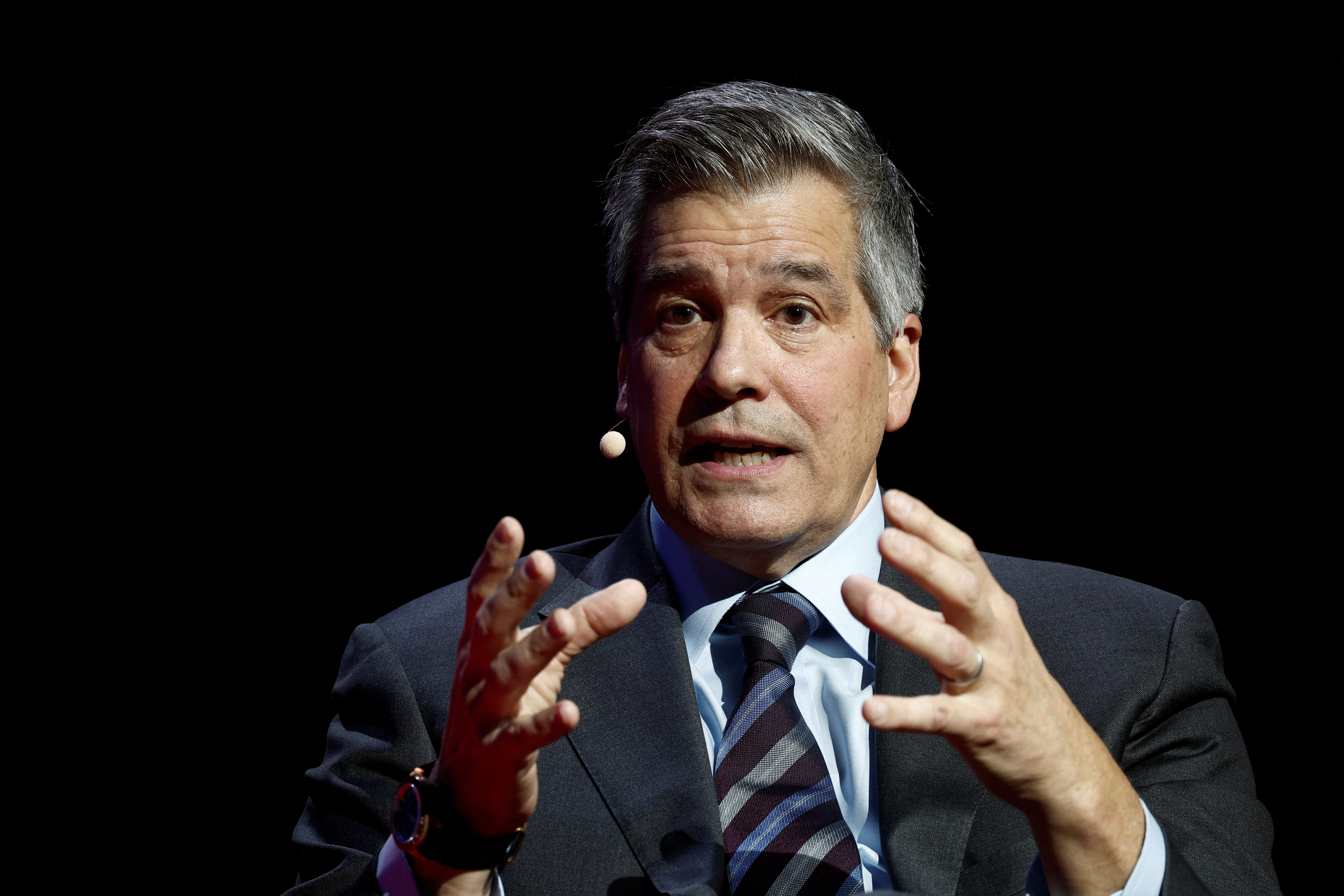 US senator asks Rubio to answer questions on planned Tesla Cybertruck  purchase | Reuters