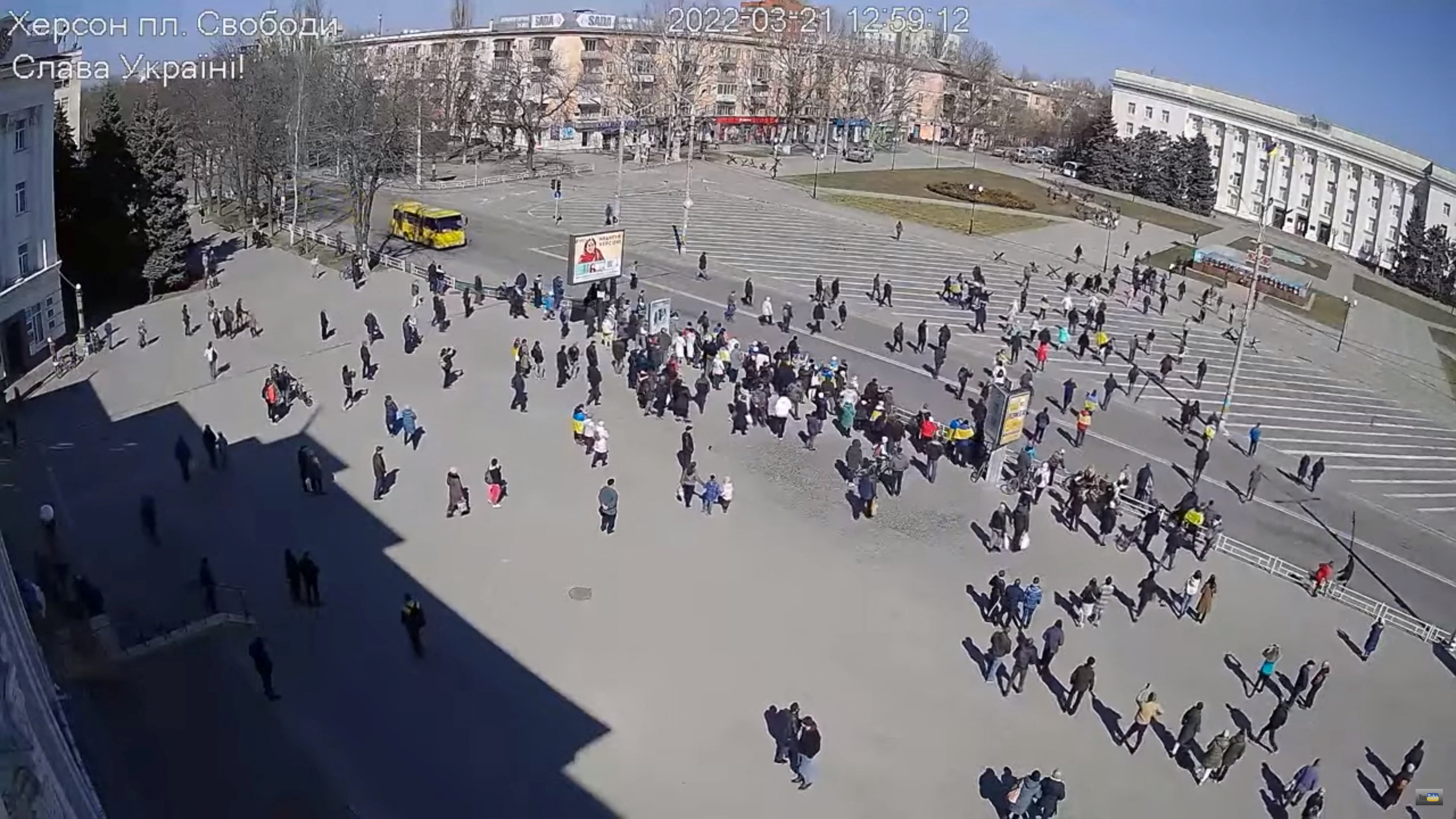 CCTV footage shows Russian troops clashing with protesters in Kherson