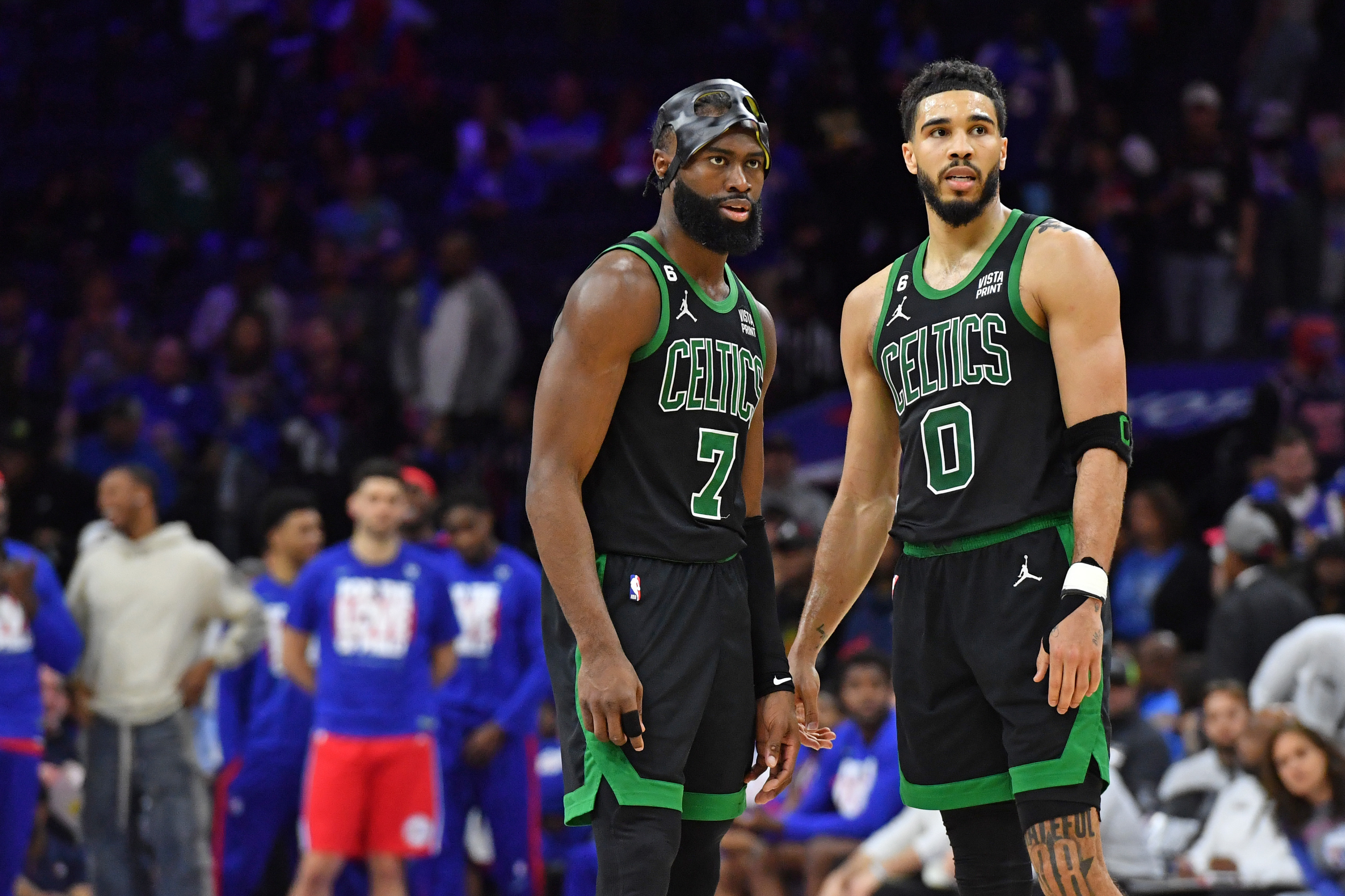 Tatum faz cesta de 3 no fim do jogo e Celtics superam 76ers na NBA